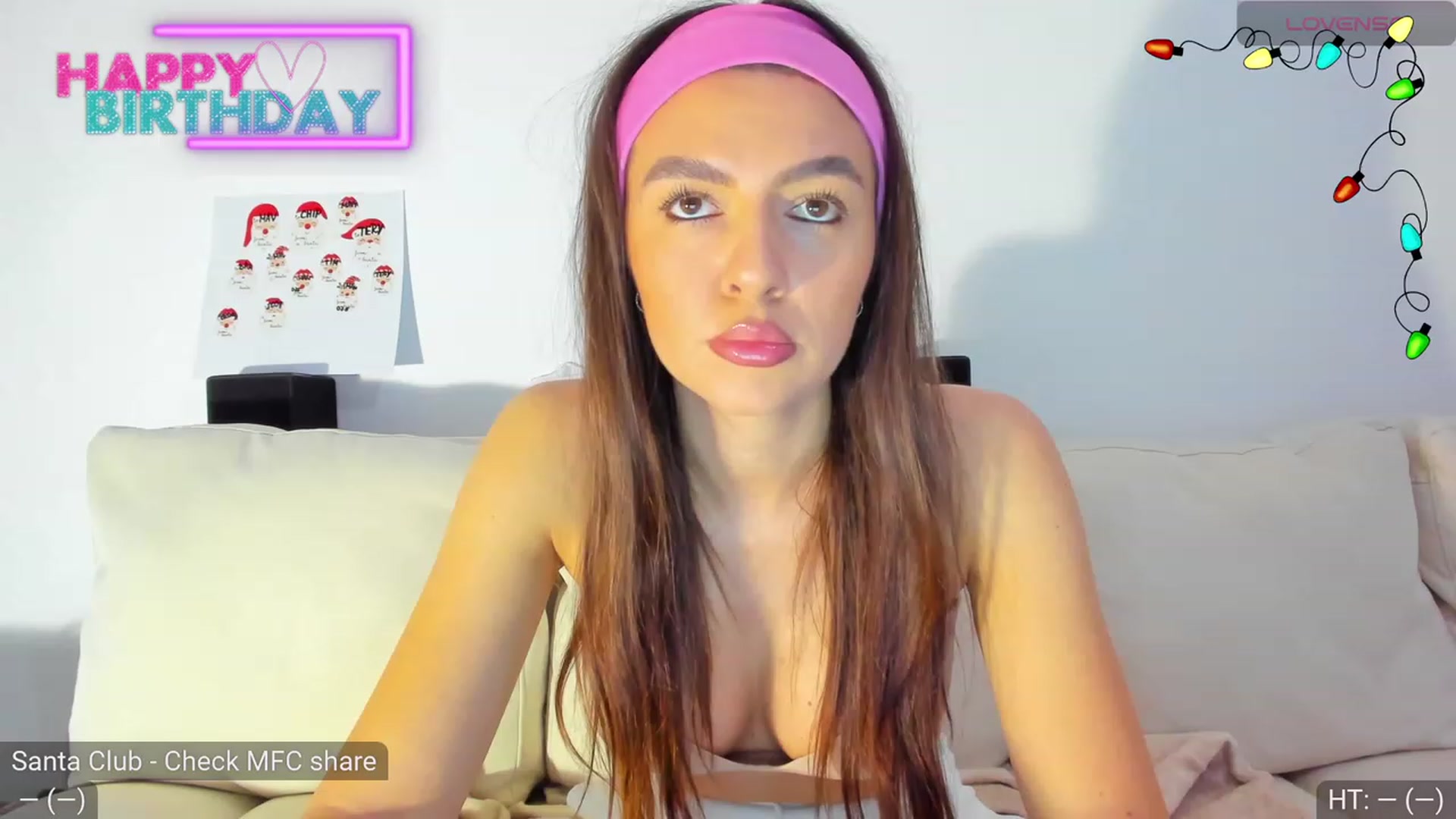 Gallery image thumbnail from AvaMoonlight's myfreecams stream on, 12/15/2023, 17:46 image 8 of 20