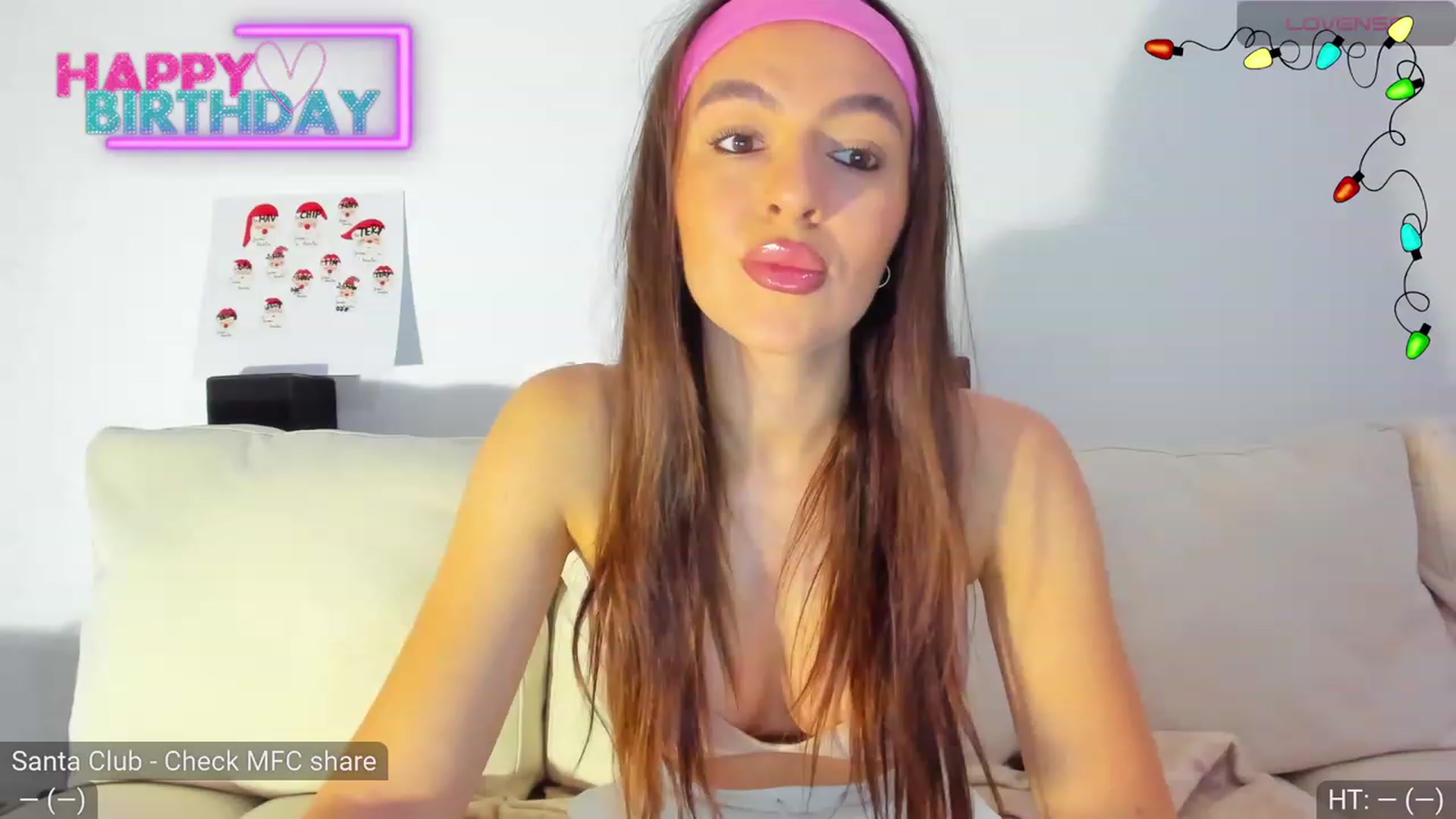 Gallery image thumbnail from AvaMoonlight's myfreecams stream on, 12/15/2023, 17:46 image 2 of 20