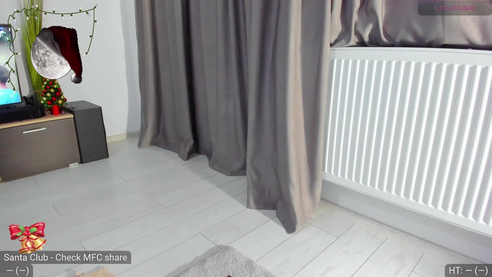 Gallery image thumbnail from AvaMoonlight's myfreecams stream on, 12/16/2023, 23:15 image 2 of 20