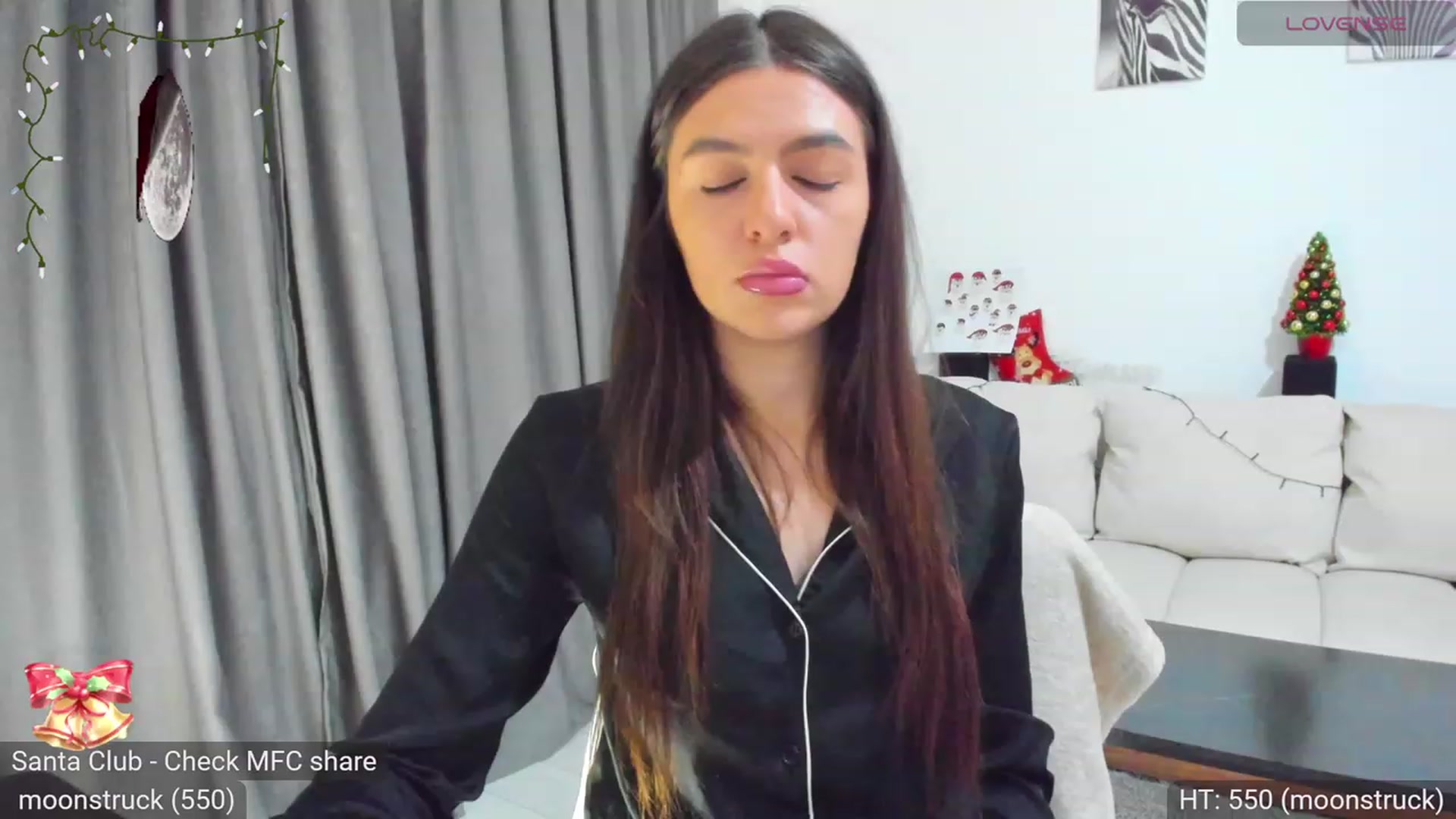 Gallery image thumbnail from AvaMoonlight's myfreecams stream on, 12/20/2023, 24:02 image 14 of 20