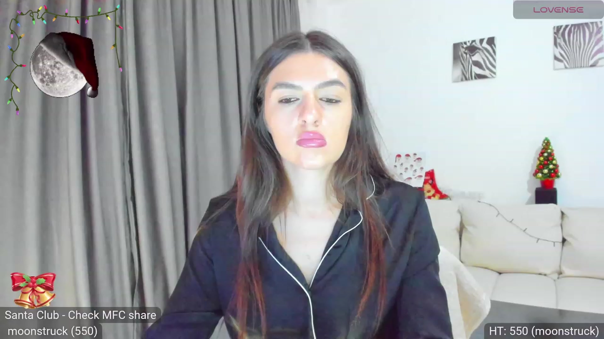 Gallery image thumbnail from AvaMoonlight's myfreecams stream on, 12/20/2023, 01:09 image 7 of 20