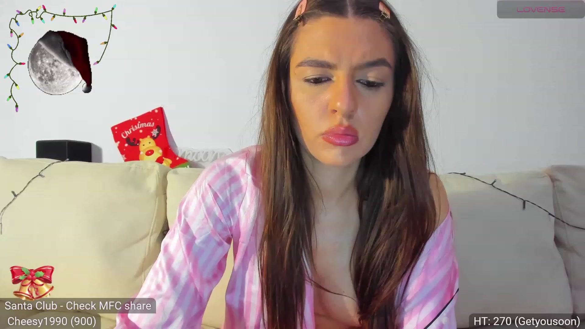 Gallery image thumbnail from AvaMoonlight's myfreecams stream on, 12/25/2023, 01:05 image 13 of 20