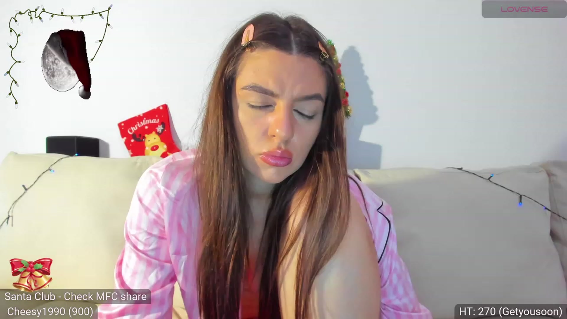 Gallery image thumbnail from AvaMoonlight's myfreecams stream on, 12/25/2023, 01:05 image 19 of 20