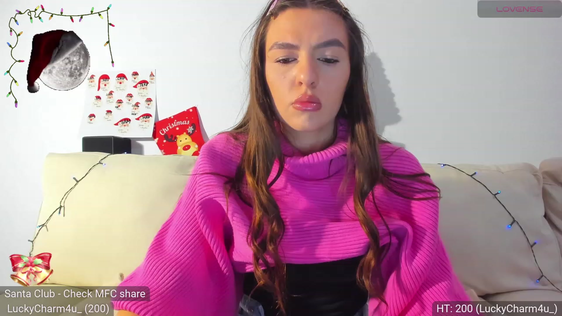 Gallery image thumbnail from AvaMoonlight's myfreecams stream on, 12/28/2023, 16:37 image 9 of 20