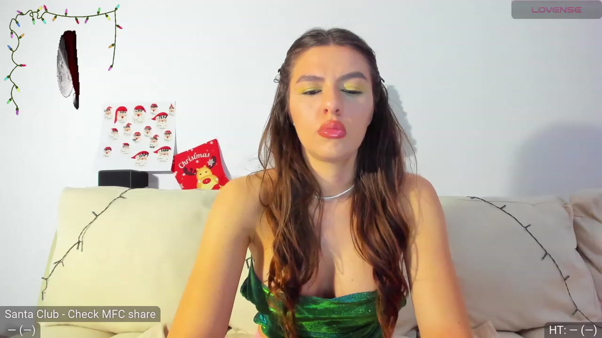 Gallery image thumbnail from AvaMoonlight's myfreecams stream on, 12/29/2023, 24:03 image 1 of 20