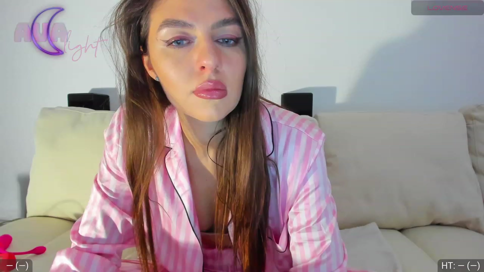 Gallery image thumbnail from AvaMoonlight's myfreecams stream on, 01/06/2024, 24:59 image 4 of 20