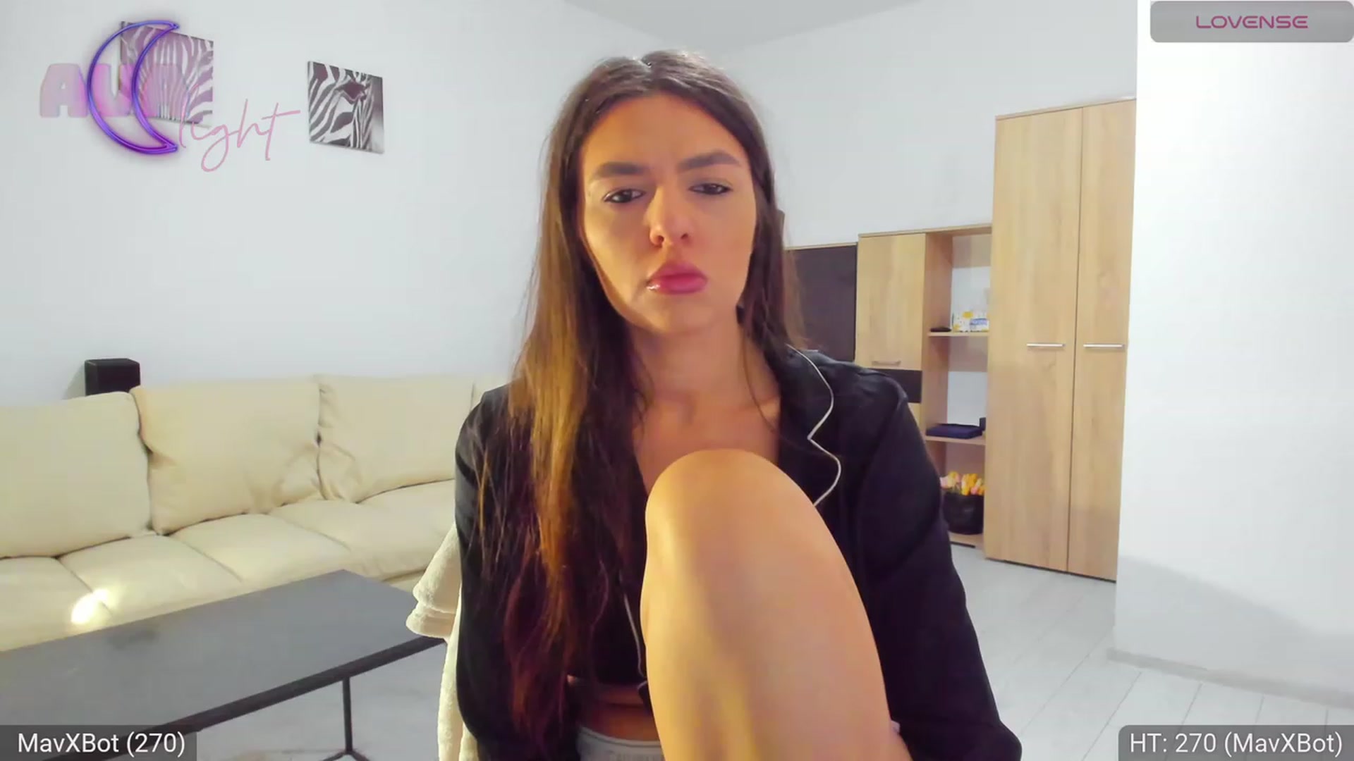 Gallery image thumbnail from AvaMoonlight's myfreecams stream on, 01/09/2024, 17:05 image 17 of 20
