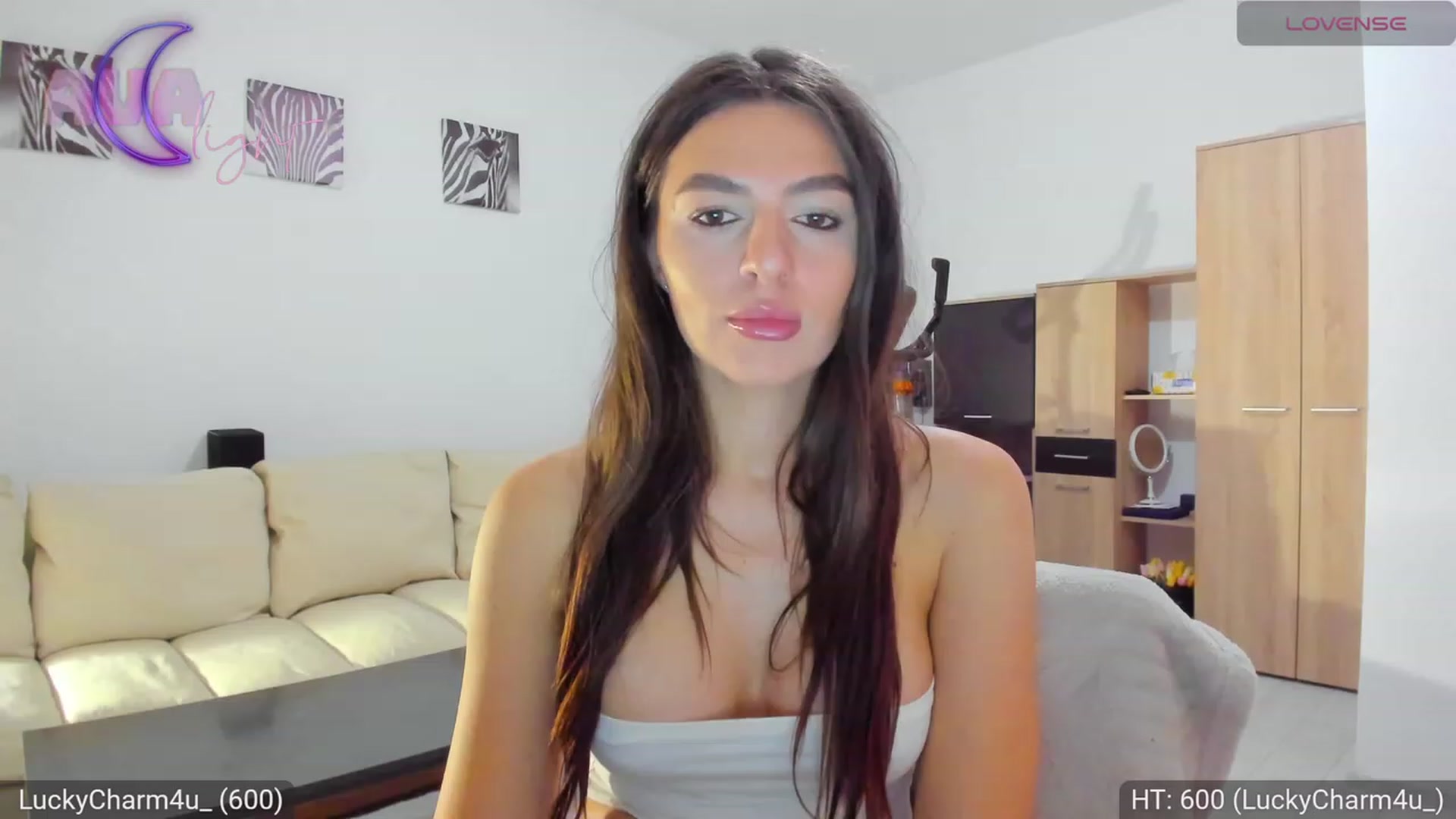 Gallery image thumbnail from AvaMoonlight's myfreecams stream on, 01/10/2024, 16:50 image 17 of 20