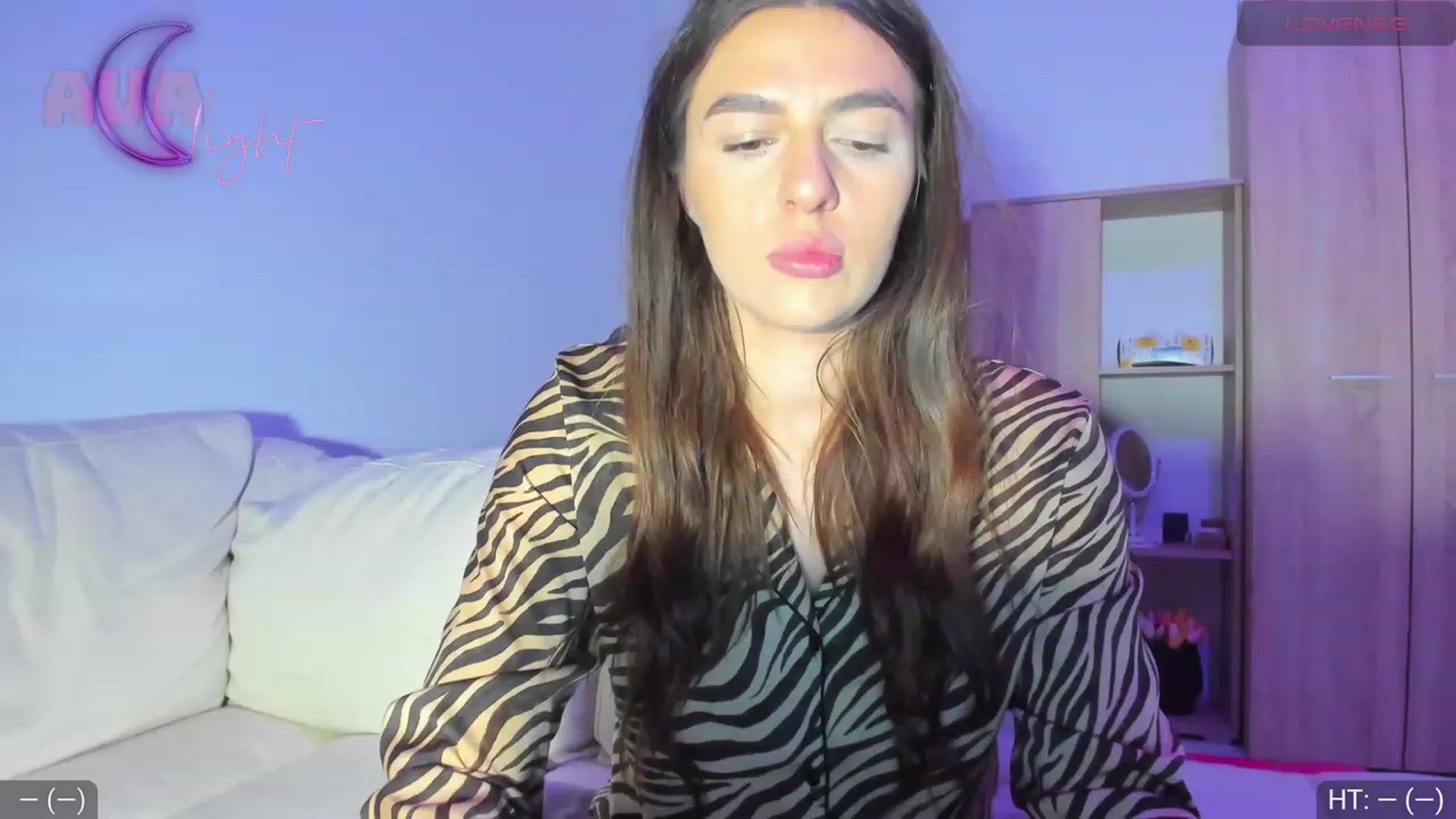 Gallery image thumbnail from AvaMoonlight's myfreecams stream on, 01/14/2024, 16:12 image 16 of 20