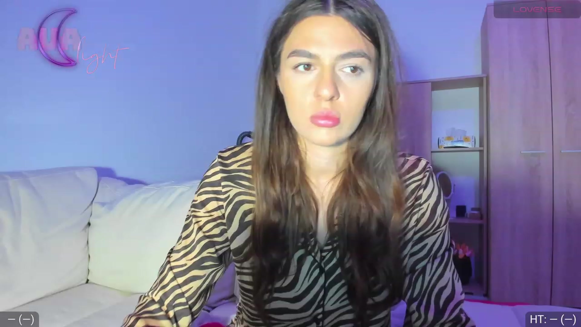 Gallery image thumbnail from AvaMoonlight's myfreecams stream on, 01/14/2024, 16:12 image 5 of 20