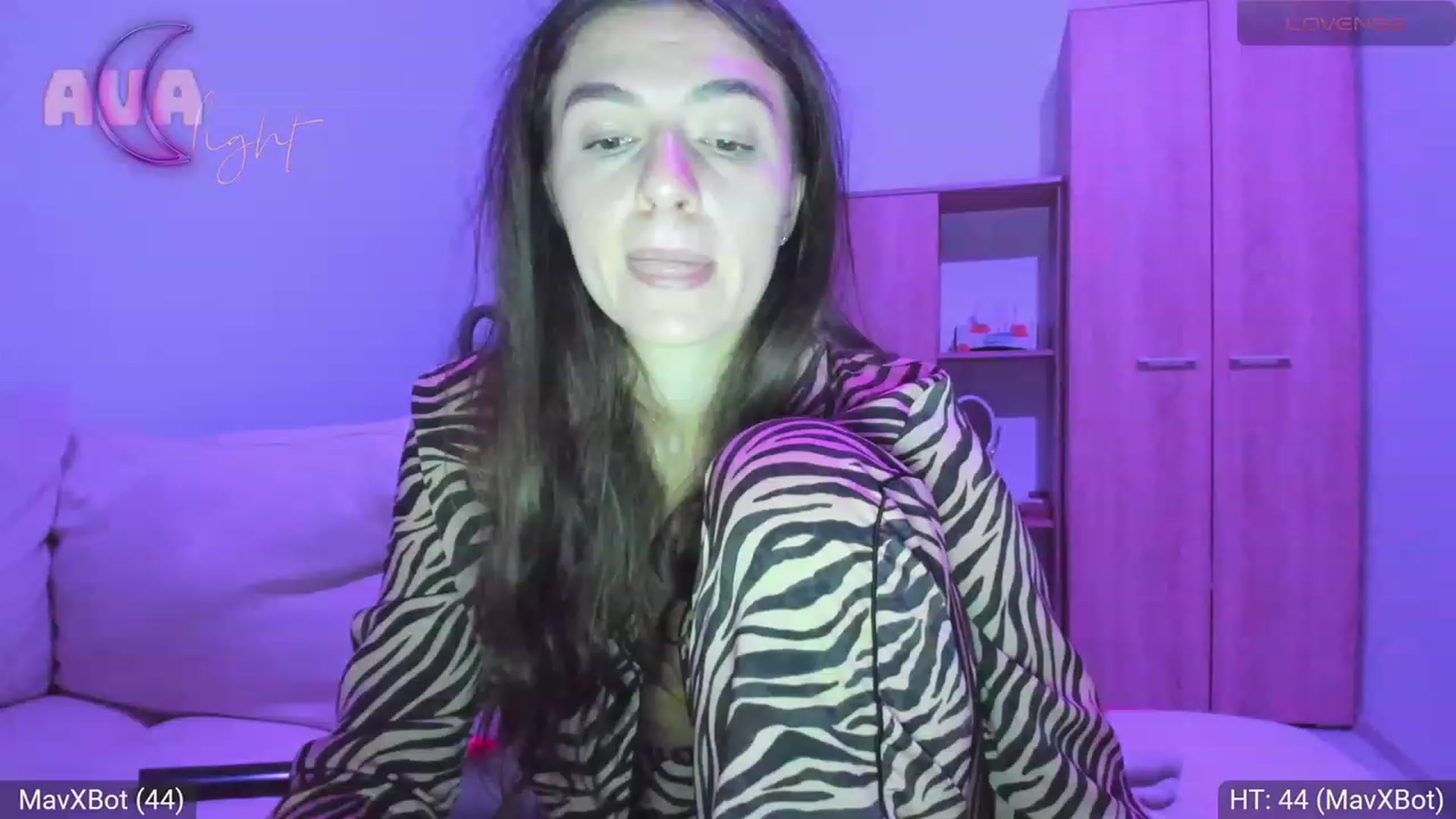 Gallery image thumbnail from AvaMoonlight's myfreecams stream on, 01/15/2024, 24:45 image 16 of 20