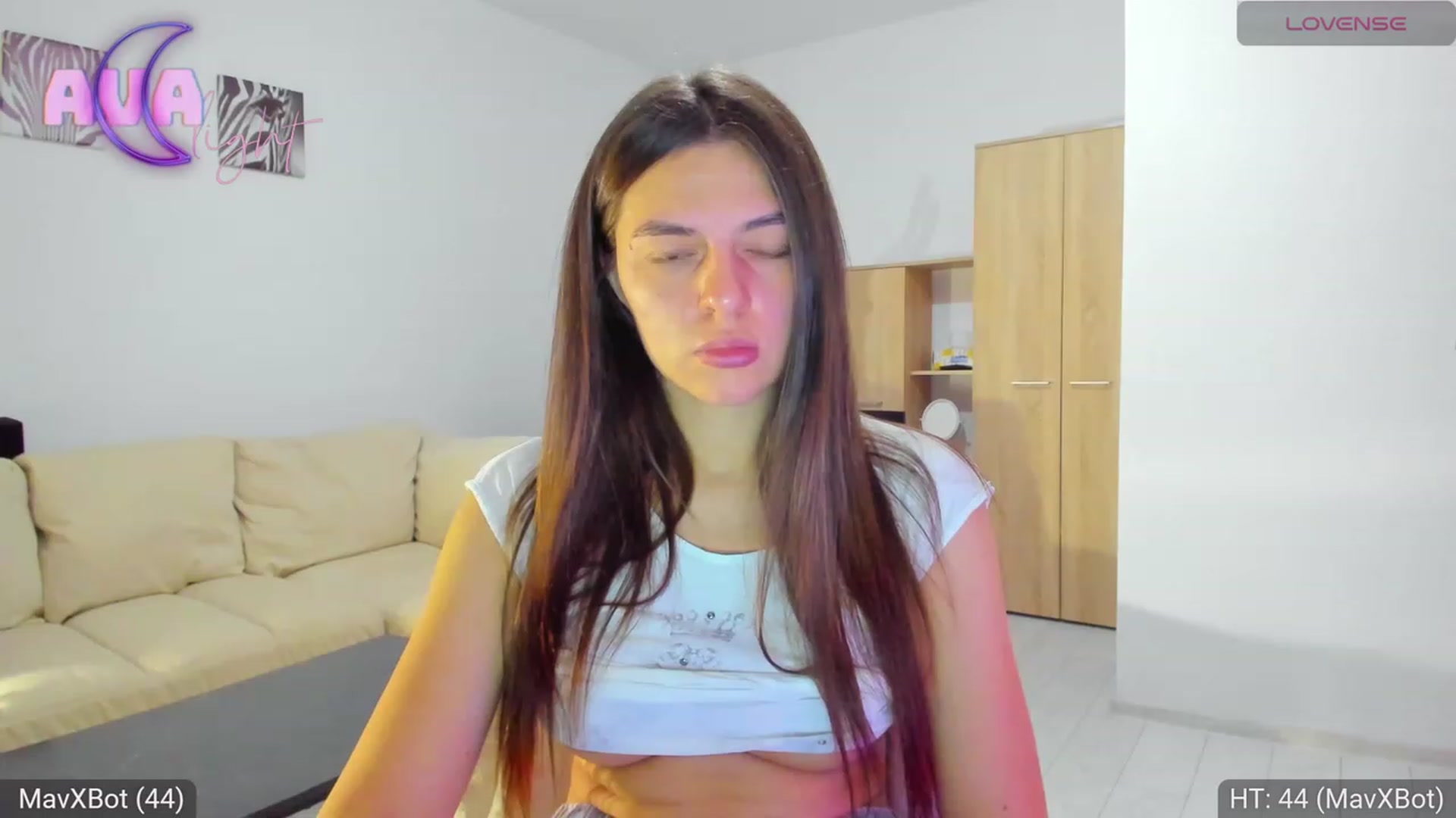 Gallery image thumbnail from AvaMoonlight's myfreecams stream on, 01/15/2024, 16:10 image 19 of 20