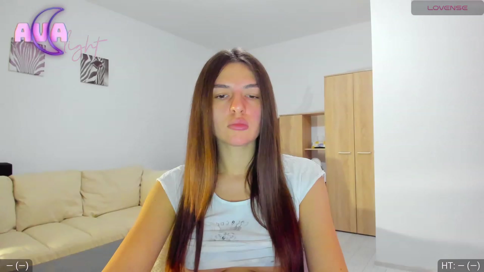 Gallery image thumbnail from AvaMoonlight's myfreecams stream on, 01/15/2024, 16:10 image 3 of 20