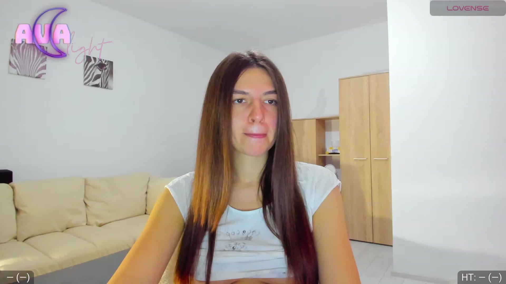 Gallery image thumbnail from AvaMoonlight's myfreecams stream on, 01/15/2024, 16:10 image 4 of 20