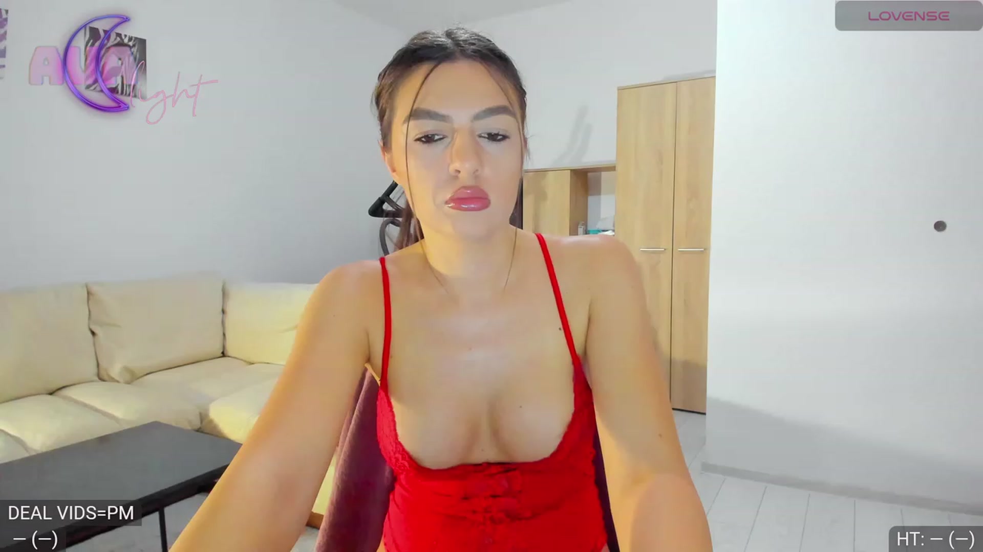 Gallery image thumbnail from AvaMoonlight's myfreecams stream on, 01/26/2024, 16:53 image 2 of 20