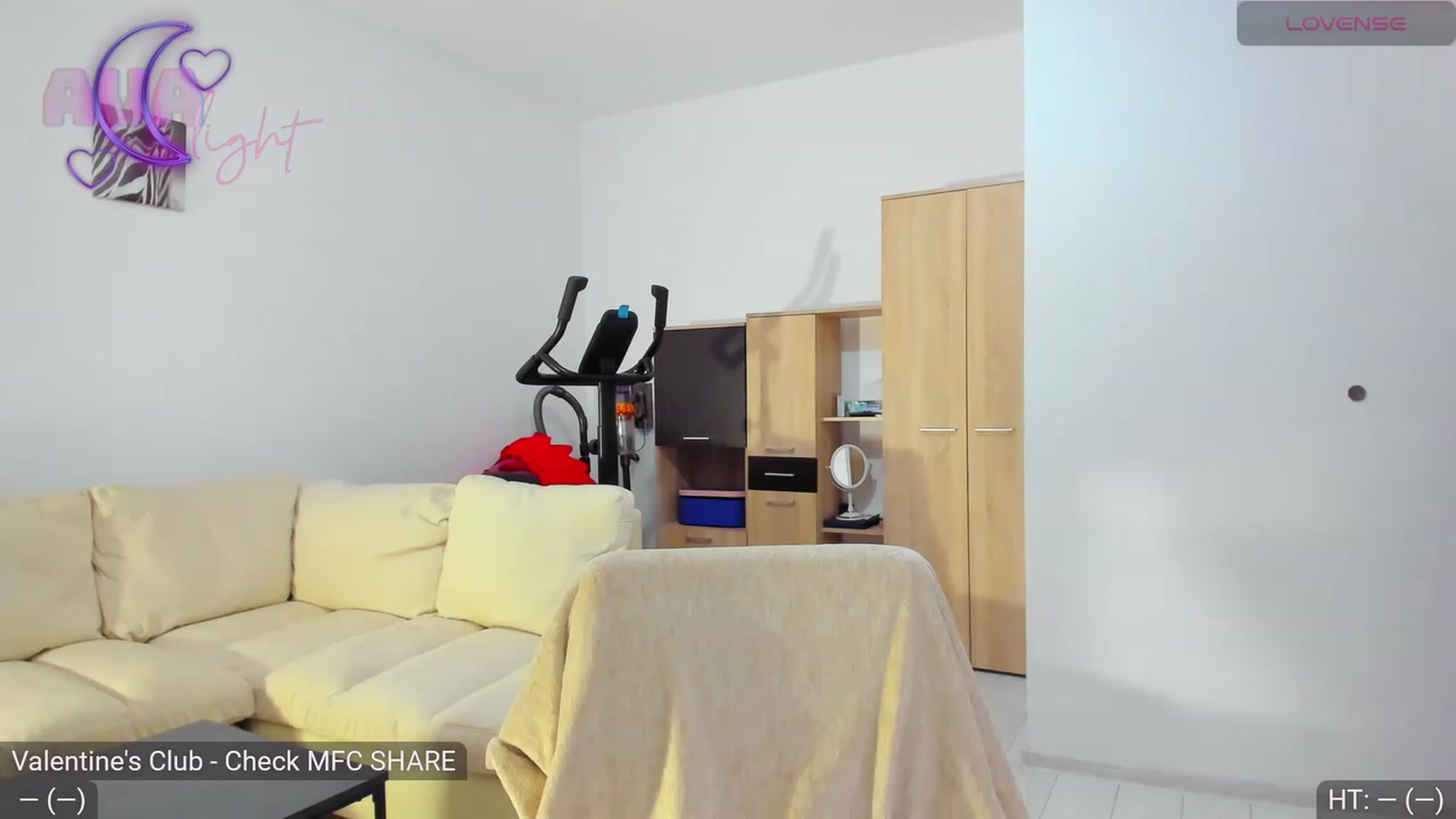 Gallery image thumbnail from AvaMoonlight's myfreecams stream on, 02/02/2024, 16:14 image 8 of 20