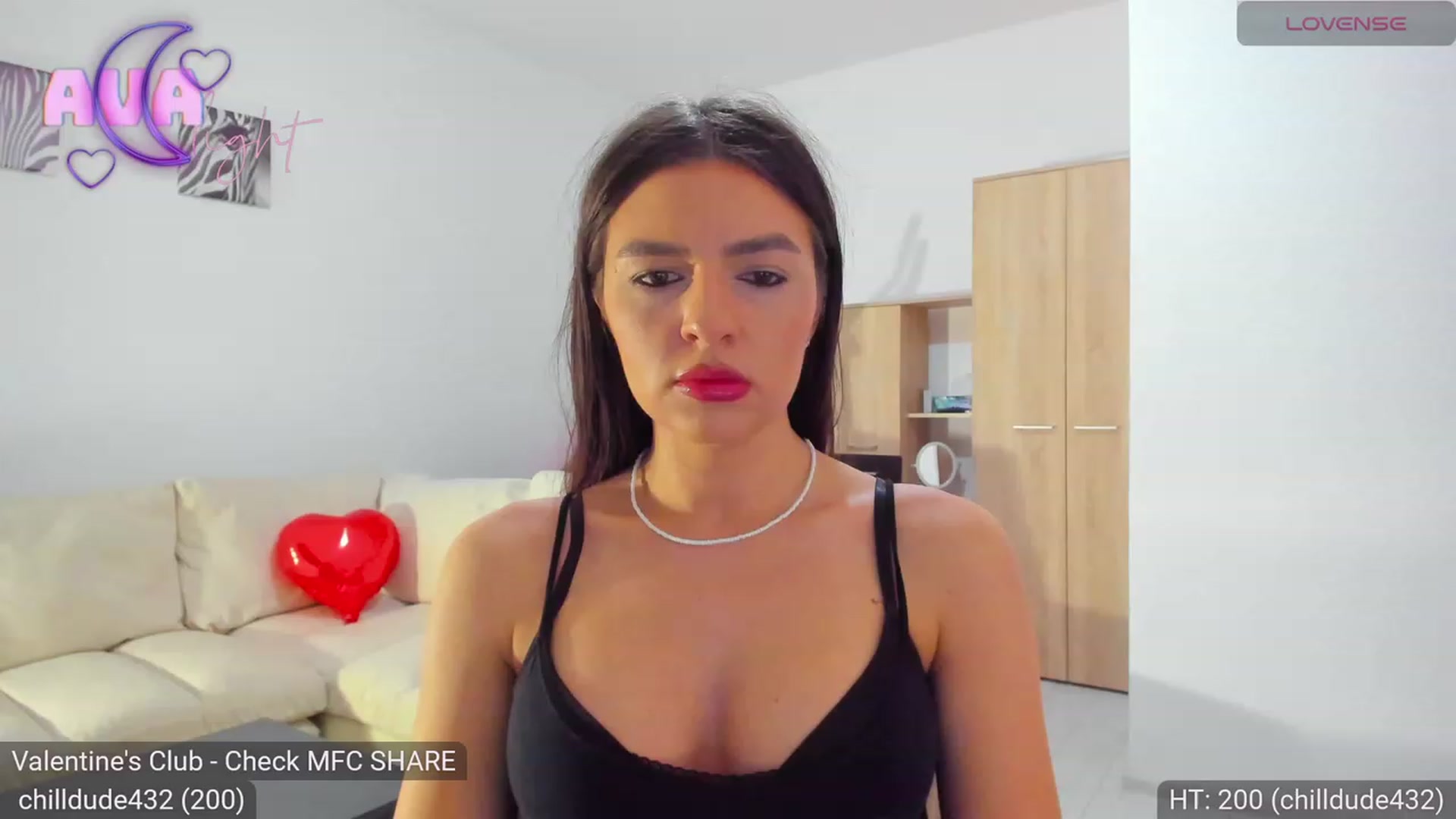 Gallery image thumbnail from AvaMoonlight's myfreecams stream on, 02/02/2024, 17:03 image 7 of 20