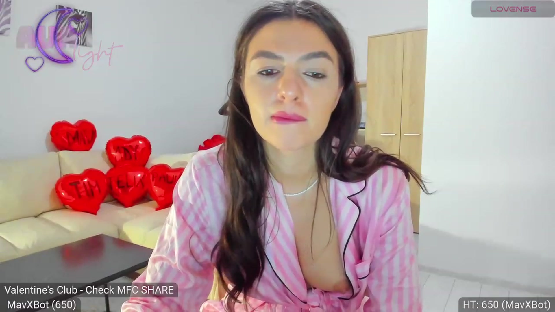 Gallery image thumbnail from AvaMoonlight's myfreecams stream on, 02/05/2024, 24:36 image 20 of 20