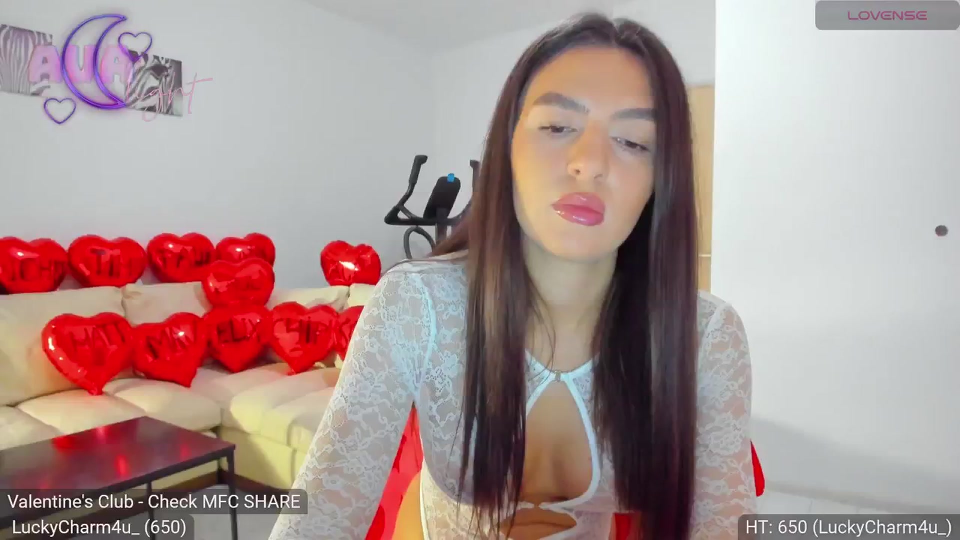 Gallery image thumbnail from AvaMoonlight's myfreecams stream on, 02/07/2024, 17:03 image 13 of 20