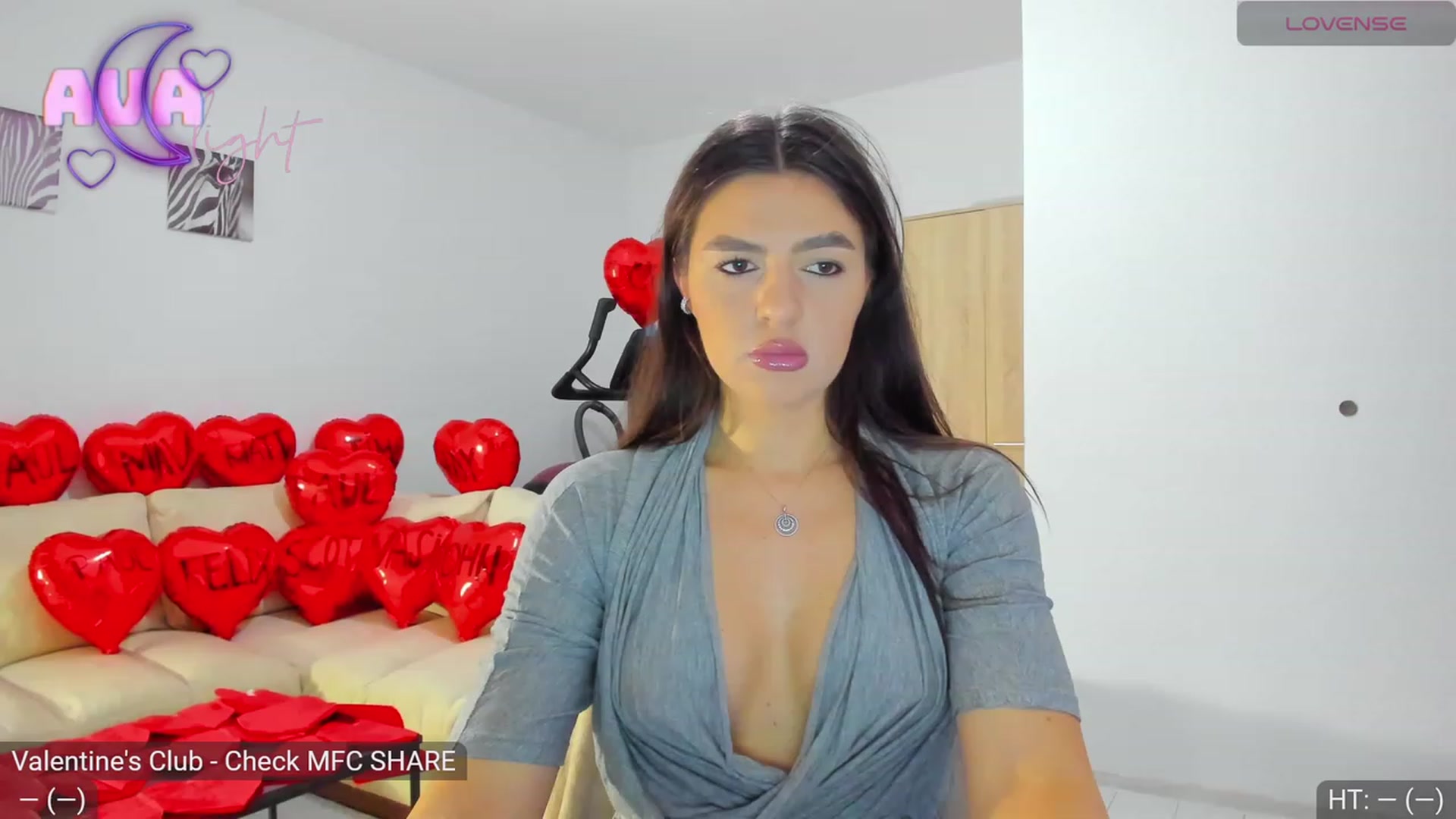 Gallery image thumbnail from AvaMoonlight's myfreecams stream on, 02/10/2024, 17:14 image 1 of 20