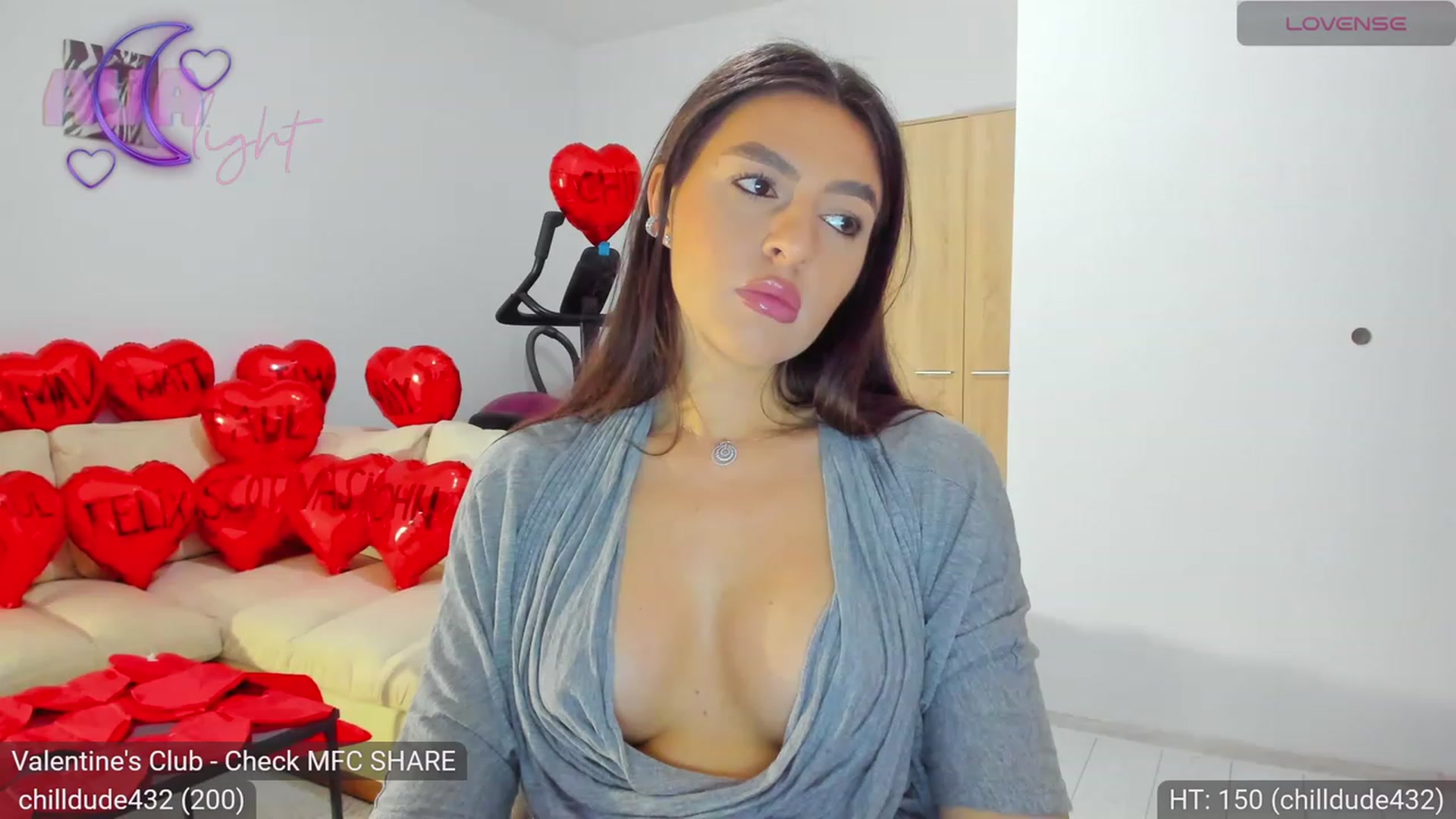 Gallery image thumbnail from AvaMoonlight's myfreecams stream on, 02/10/2024, 17:14 image 12 of 20
