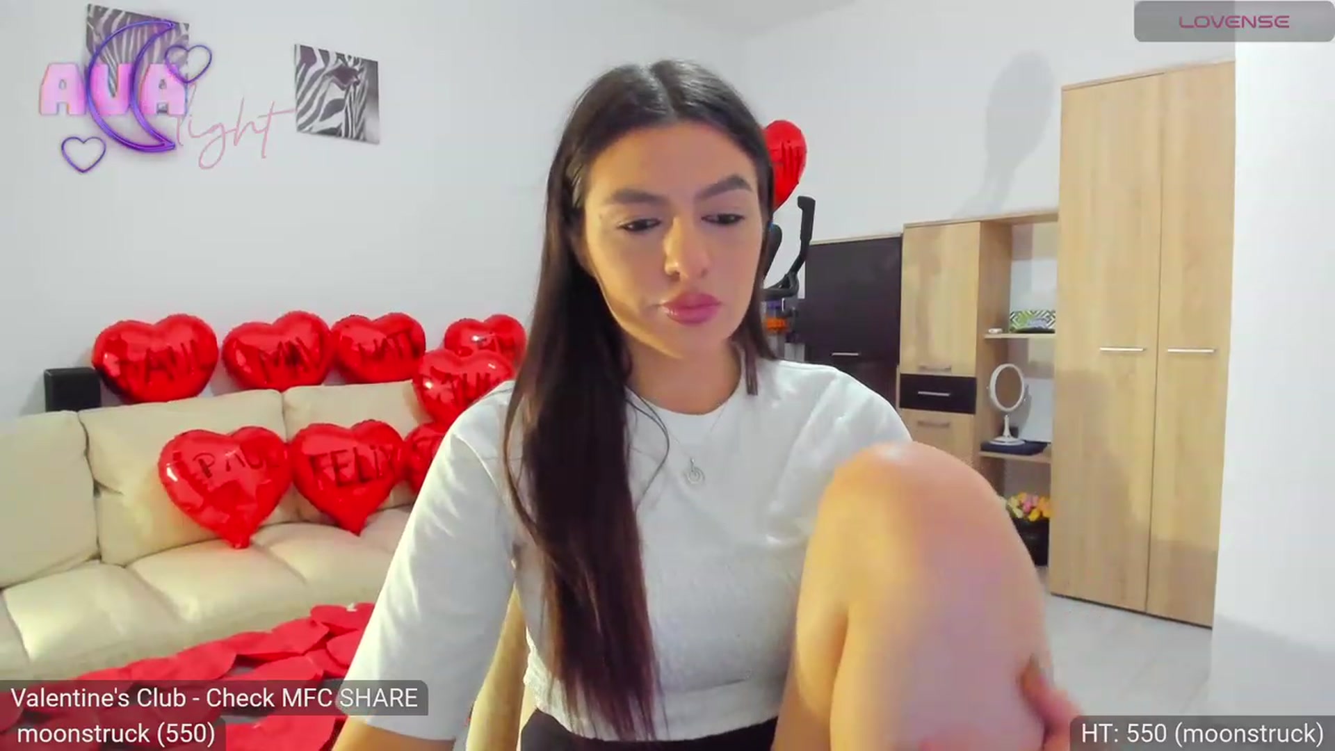 Gallery image thumbnail from AvaMoonlight's myfreecams stream on, 02/11/2024, 24:01 image 20 of 20