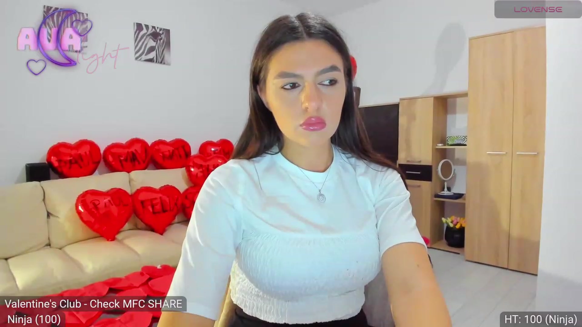 Gallery image thumbnail from AvaMoonlight's myfreecams stream on, 02/11/2024, 24:01 image 15 of 20