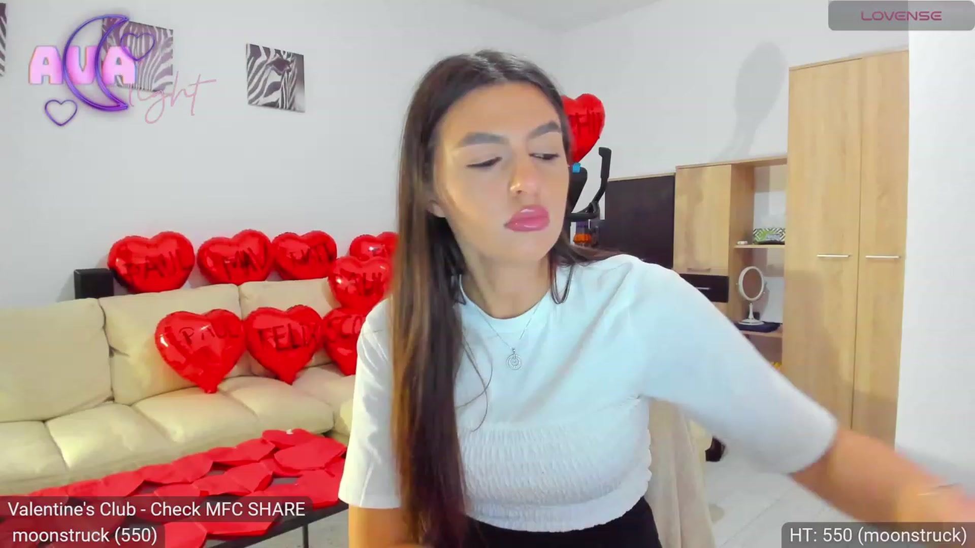 Gallery image thumbnail from AvaMoonlight's myfreecams stream on, 02/11/2024, 01:08 image 8 of 20