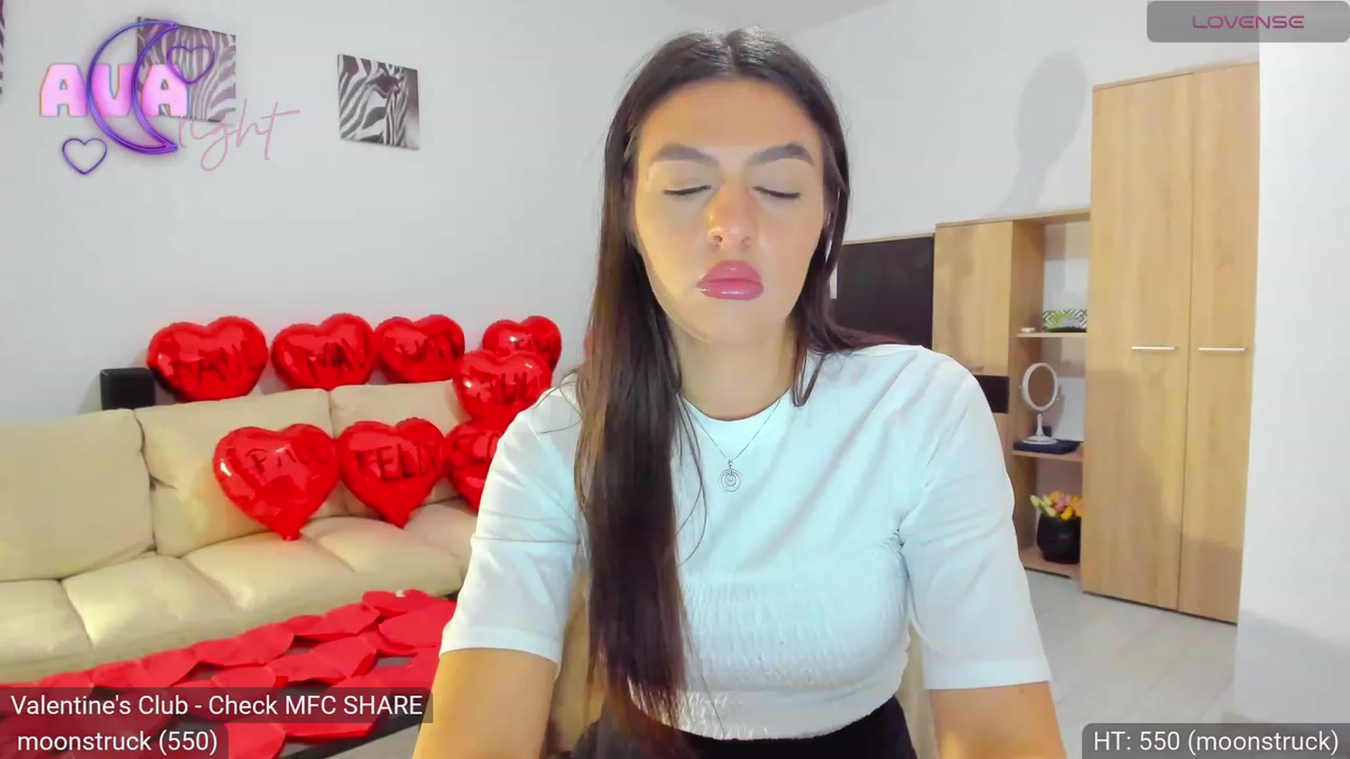 Gallery image thumbnail from AvaMoonlight's myfreecams stream on, 02/11/2024, 01:08 image 9 of 20