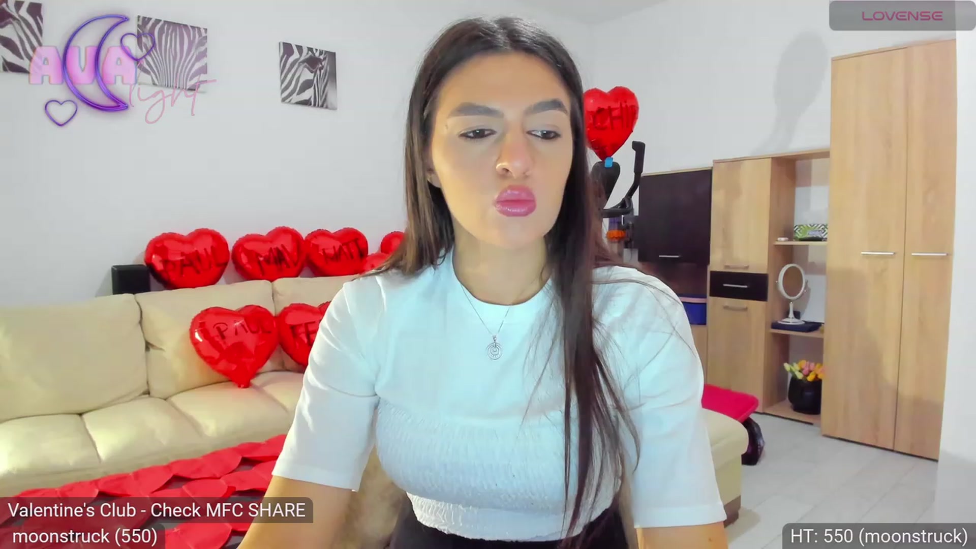 Gallery image thumbnail from AvaMoonlight's myfreecams stream on, 02/11/2024, 01:08 image 20 of 20