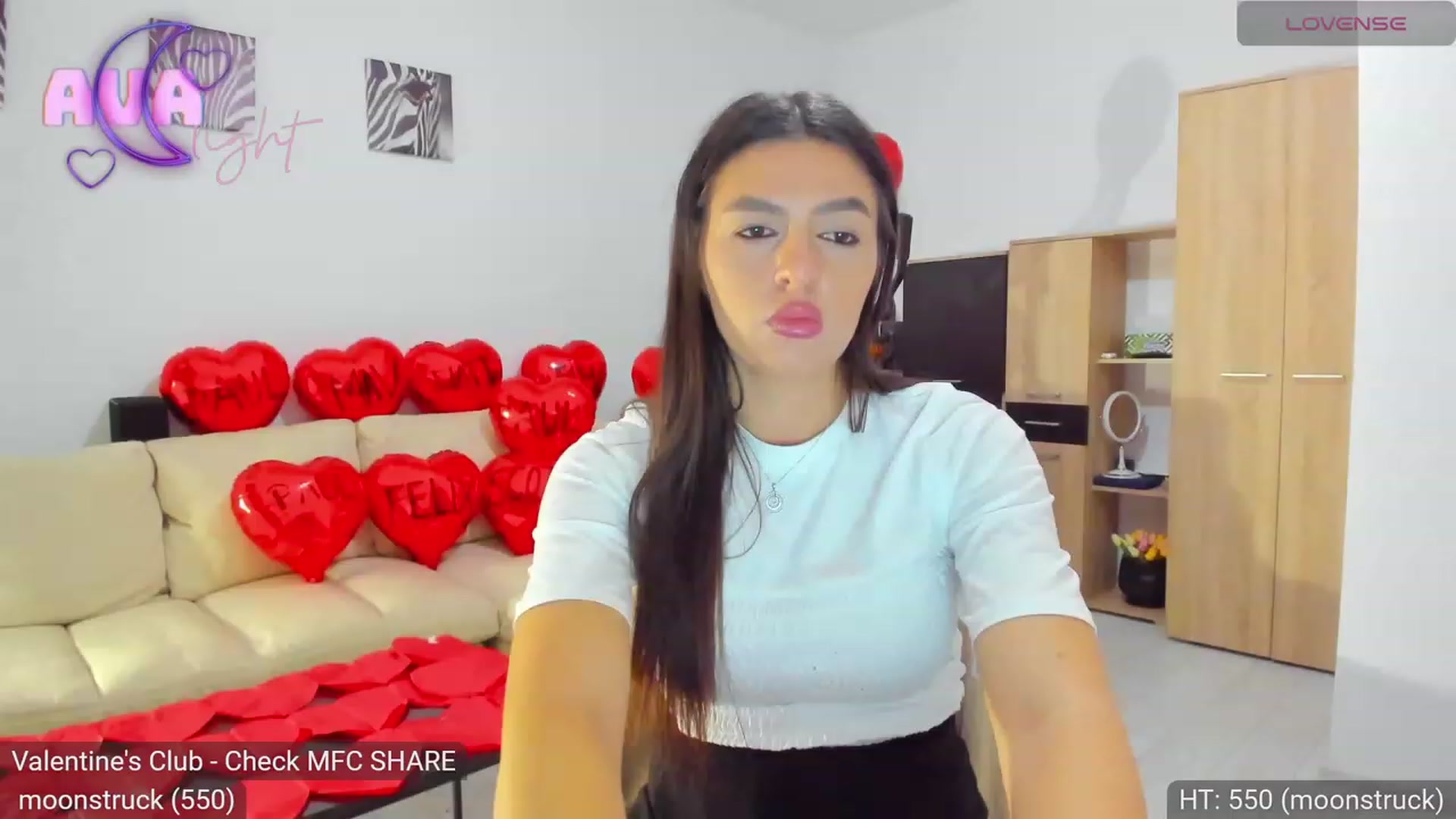 Gallery image thumbnail from AvaMoonlight's myfreecams stream on, 02/11/2024, 01:08 image 5 of 20