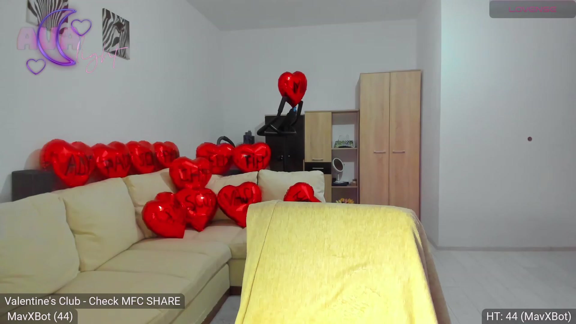 Gallery image thumbnail from AvaMoonlight's myfreecams stream on, 02/12/2024, 01:05 image 6 of 20