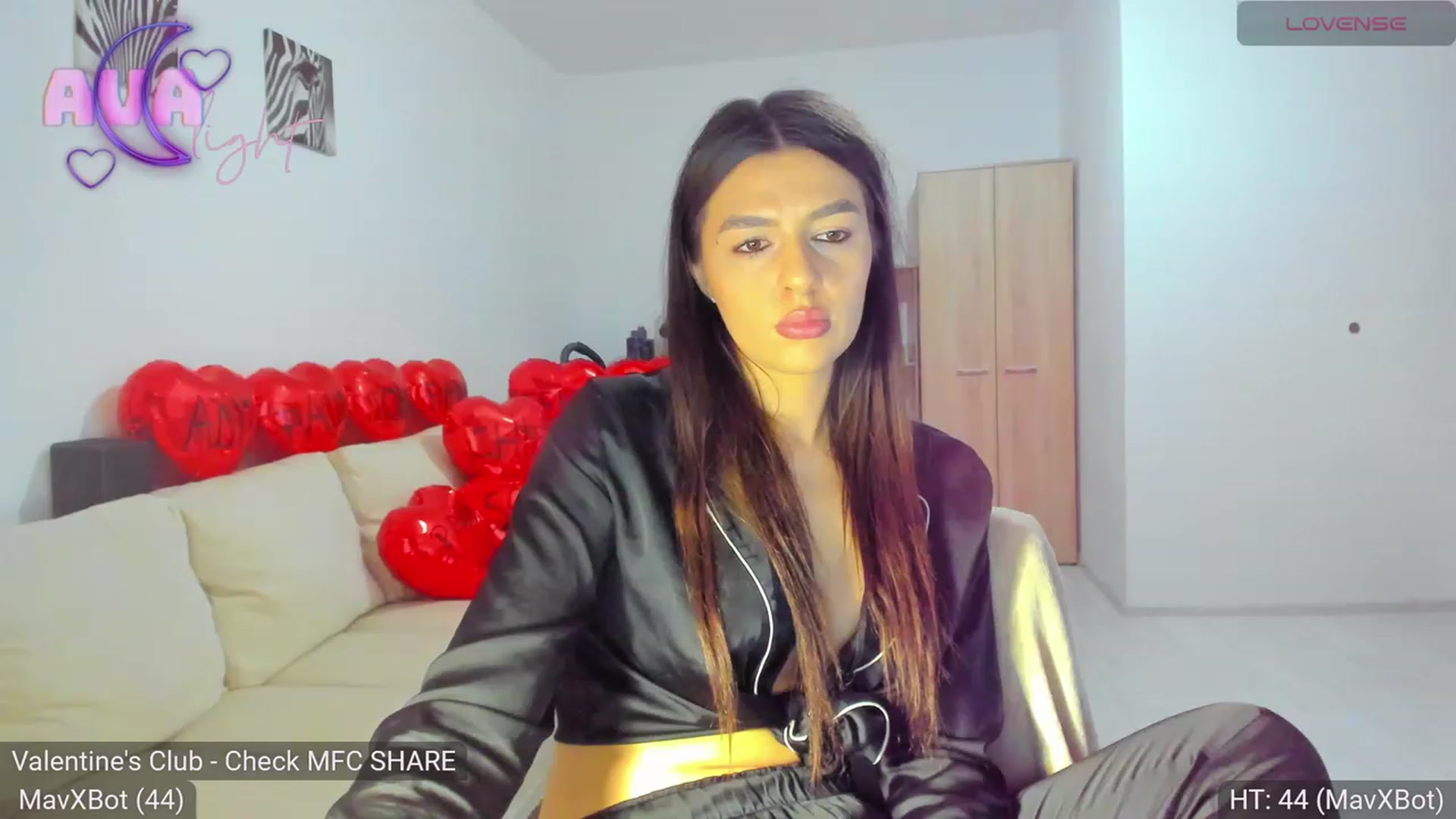 Gallery image thumbnail from AvaMoonlight's myfreecams stream on, 02/12/2024, 01:05 image 7 of 20