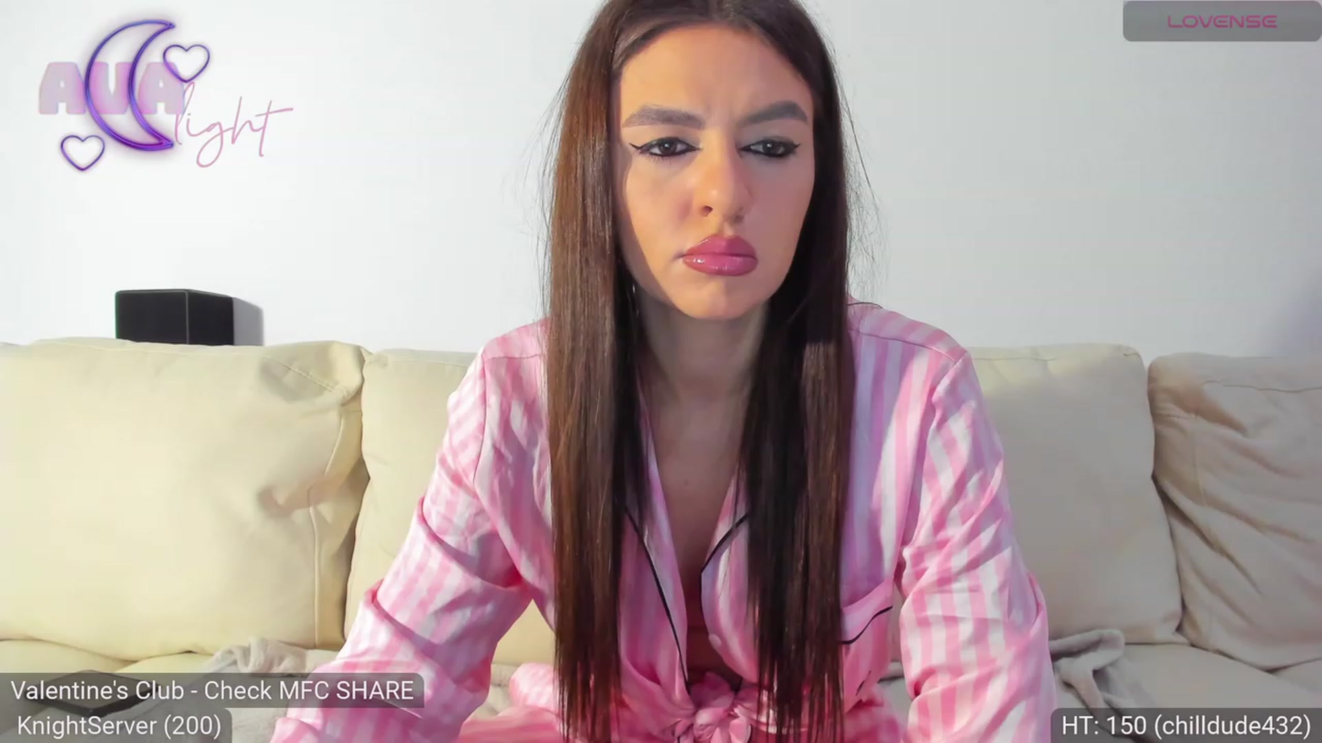 Gallery image thumbnail from AvaMoonlight's myfreecams stream on, 02/18/2024, 24:01 image 20 of 20