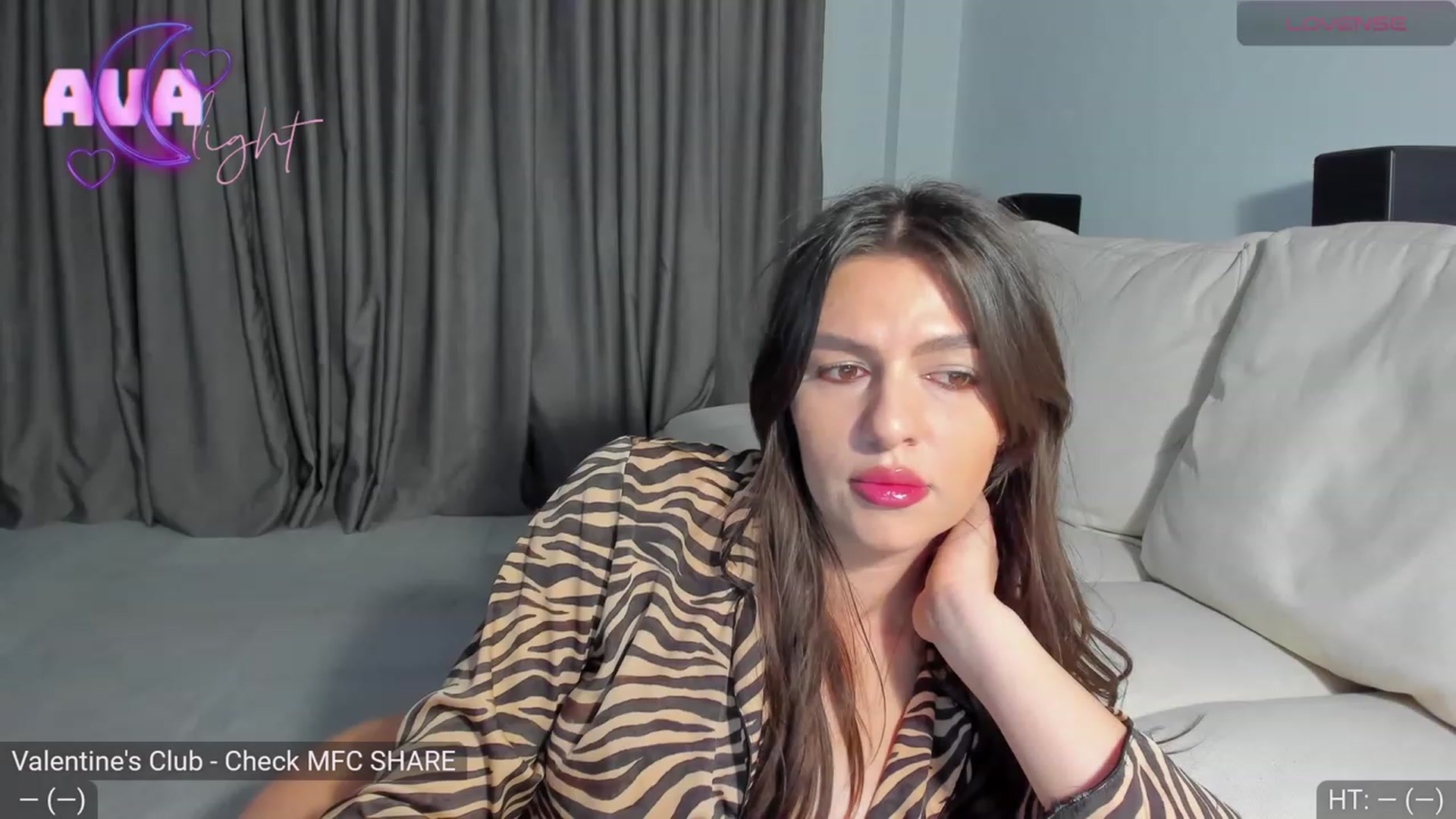 Gallery image thumbnail from AvaMoonlight's myfreecams stream on, 02/29/2024, 24:34 image 1 of 20