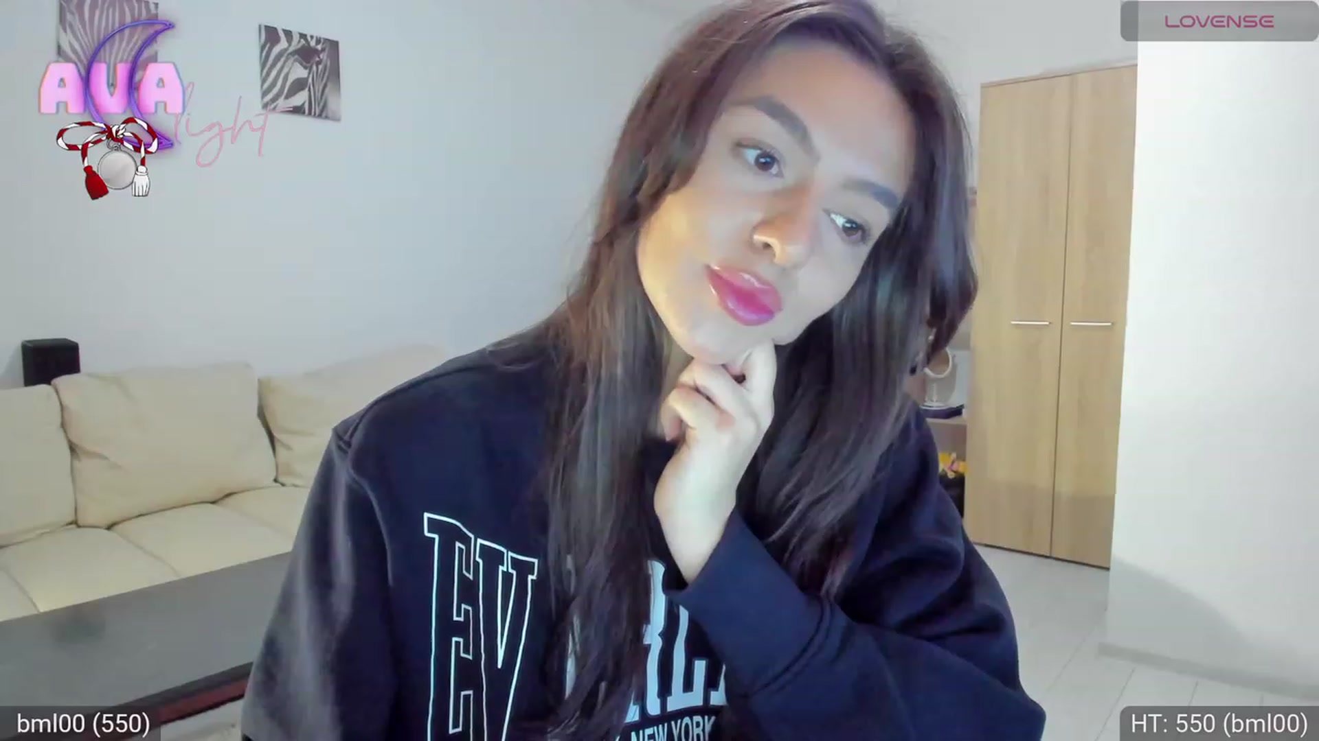 Gallery image thumbnail from AvaMoonlight's myfreecams stream on, 03/07/2024, 16:41 image 14 of 20