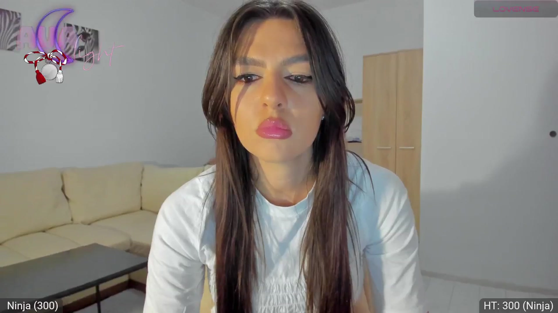 Gallery image thumbnail from AvaMoonlight's myfreecams stream on, 03/15/2024, 24:02 image 12 of 20