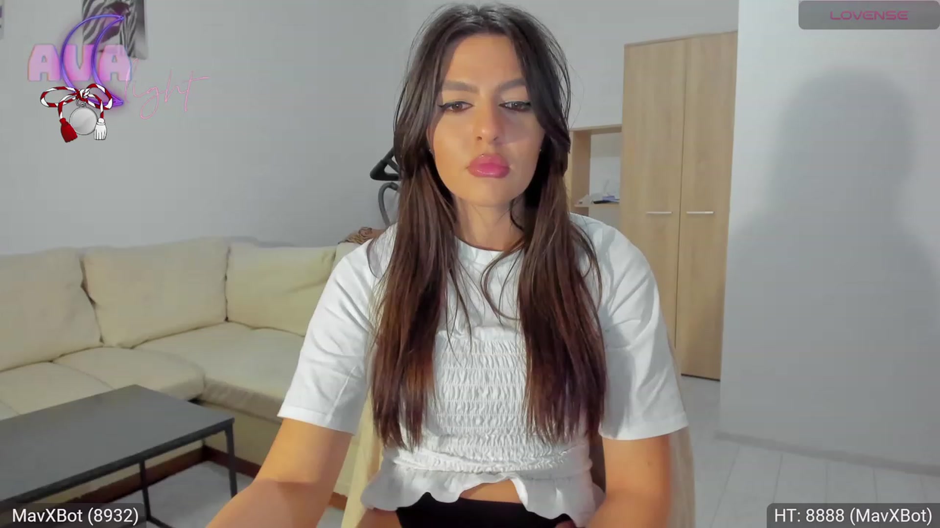 Gallery image thumbnail from AvaMoonlight's myfreecams stream on, 03/15/2024, 01:29 image 12 of 20