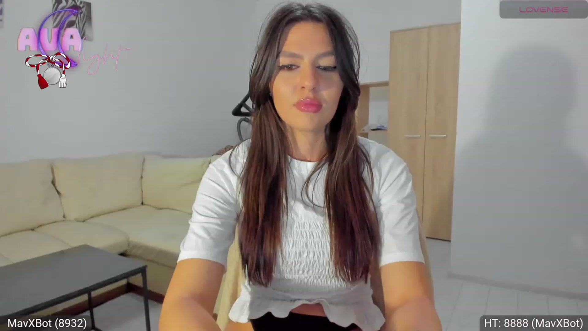 Gallery image thumbnail from AvaMoonlight's myfreecams stream on, 03/15/2024, 01:29 image 10 of 20