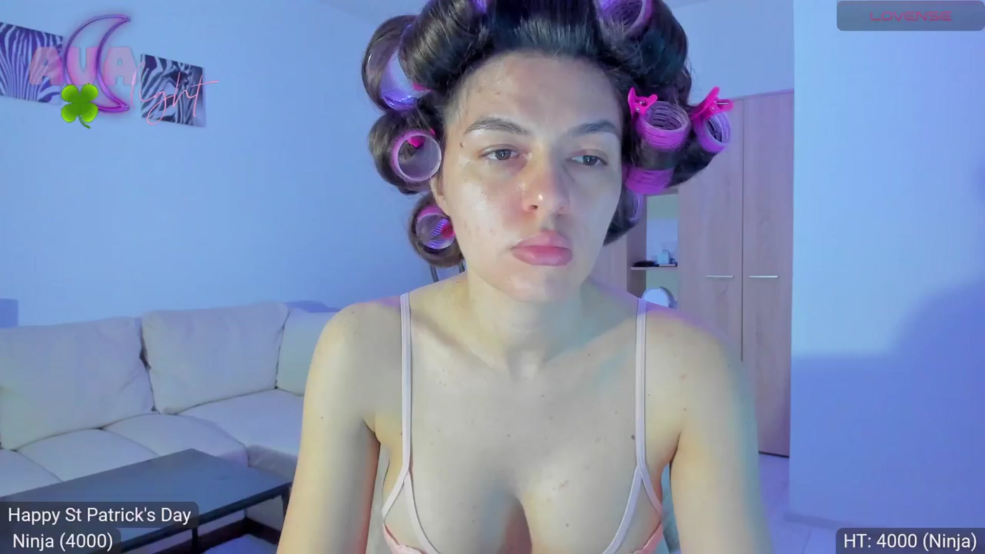 Gallery image thumbnail from AvaMoonlight's myfreecams stream on, 03/18/2024, 01:05 image 1 of 20