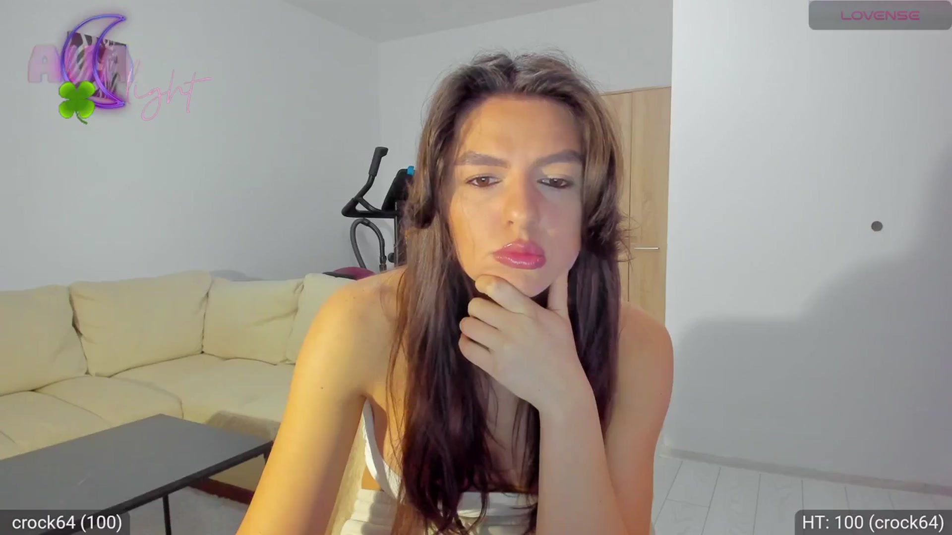 Gallery image thumbnail from AvaMoonlight's myfreecams stream on, 03/18/2024, 17:03 image 16 of 20