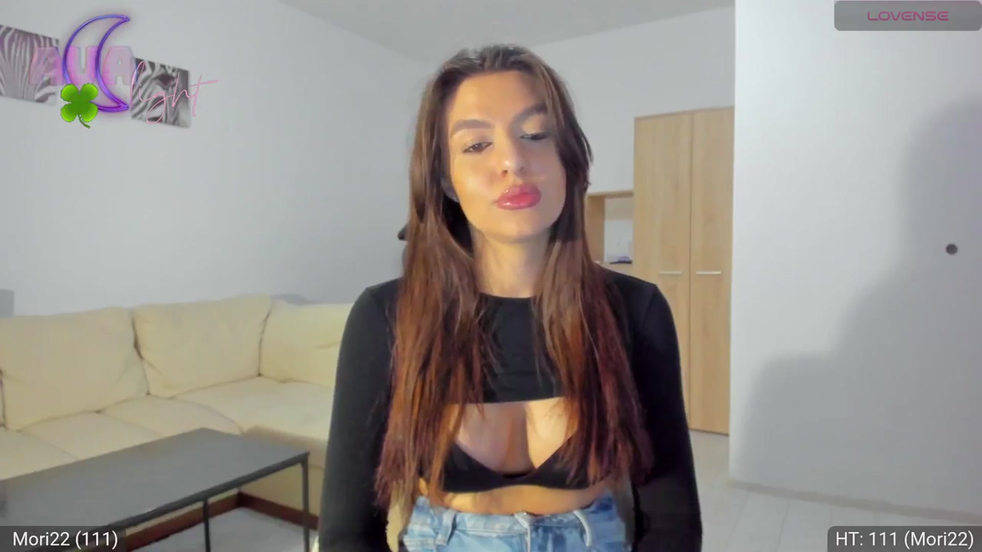 Gallery image thumbnail from AvaMoonlight's myfreecams stream on, 03/19/2024, 17:03 image 17 of 20