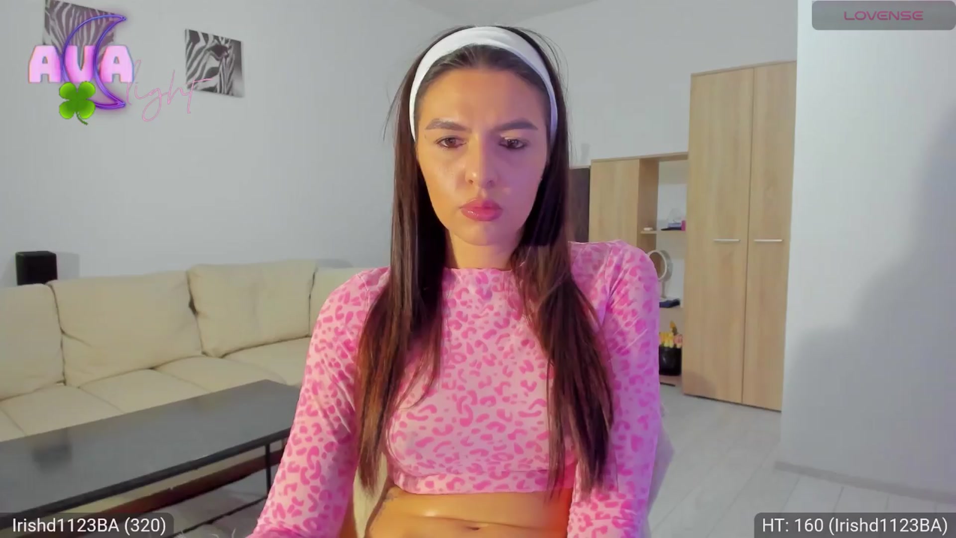Gallery image thumbnail from AvaMoonlight's myfreecams stream on, 03/23/2024, 17:04 image 15 of 20