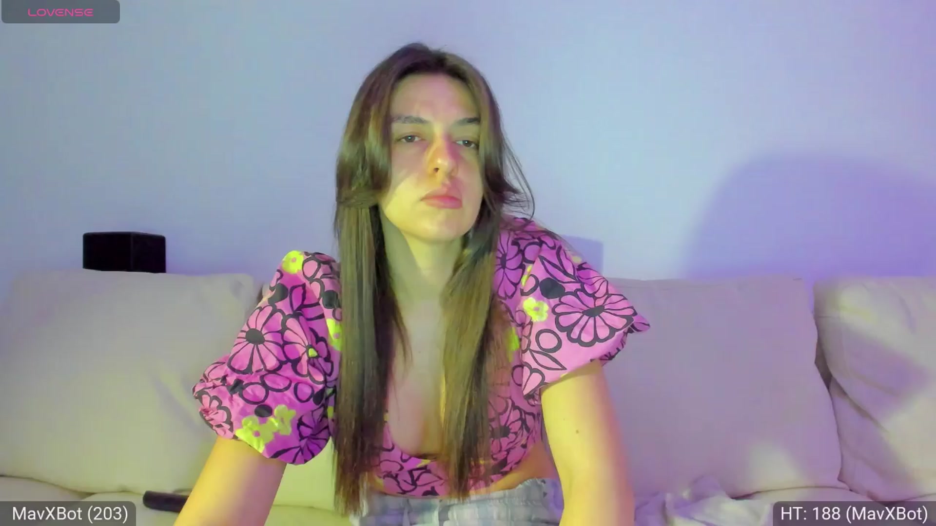 Gallery image thumbnail from AvaMoonlight's myfreecams stream on, 03/29/2024, 24:26 image 11 of 20