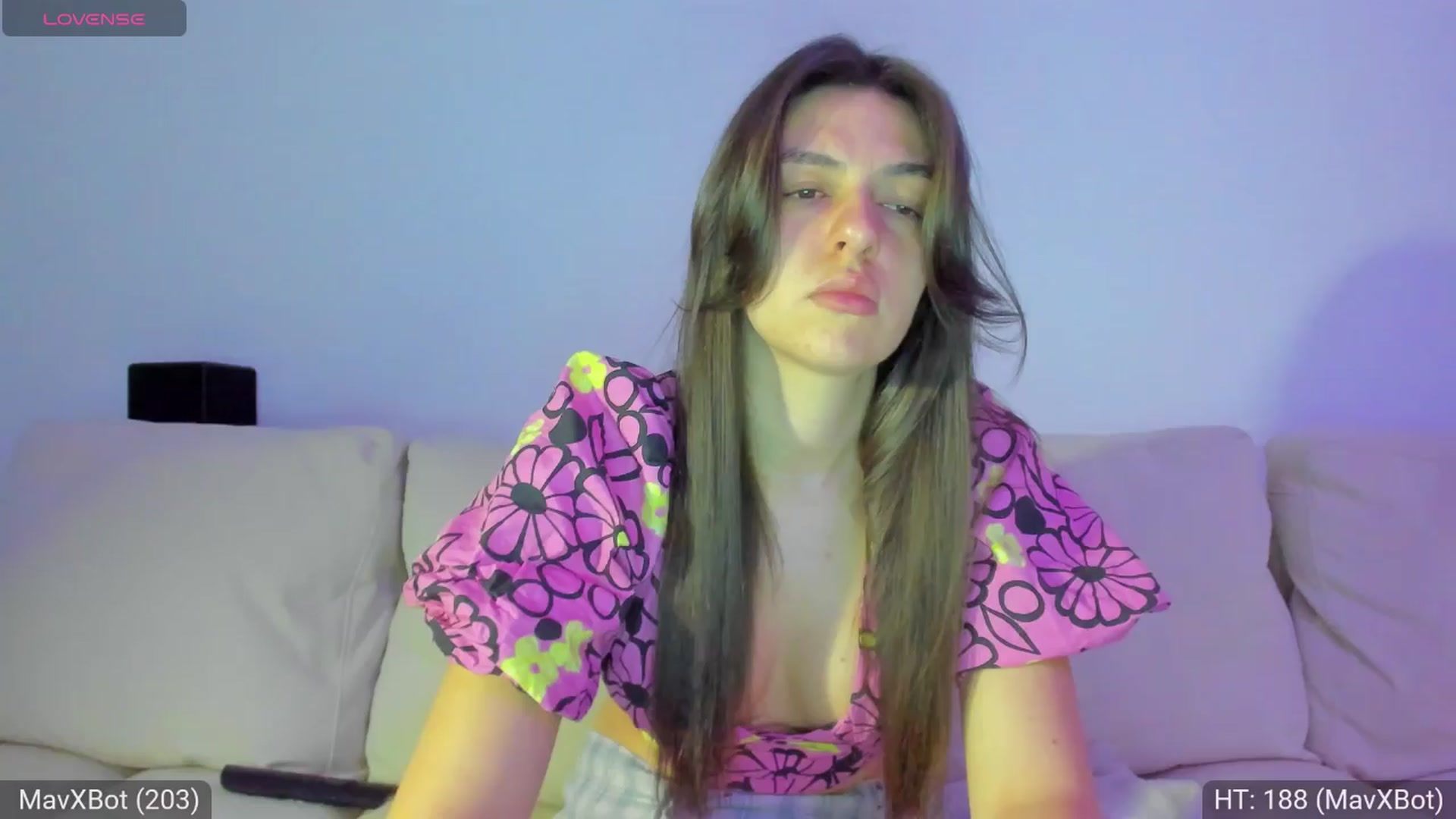 Gallery image thumbnail from AvaMoonlight's myfreecams stream on, 03/29/2024, 24:26 image 13 of 20