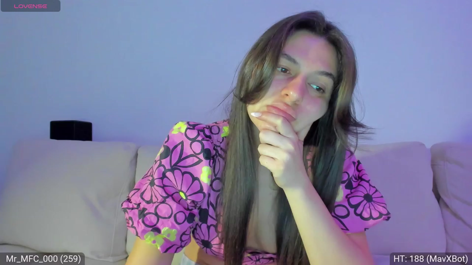 Gallery image thumbnail from AvaMoonlight's myfreecams stream on, 03/29/2024, 01:08 image 18 of 20