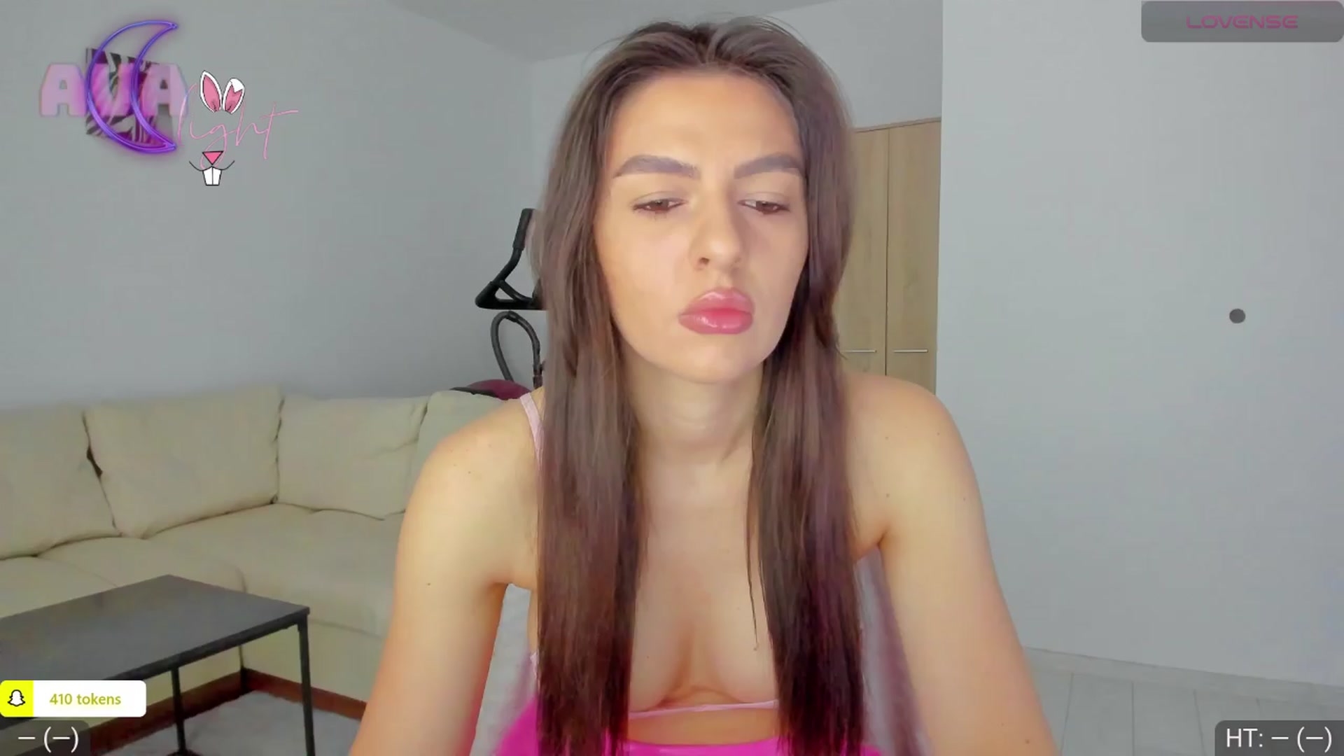 Gallery image thumbnail from AvaMoonlight's myfreecams stream on, 04/02/2024, 15:54 image 2 of 20