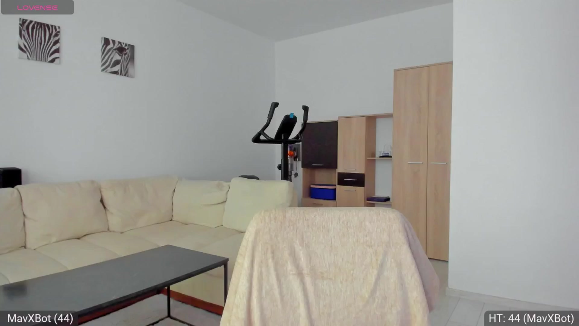 Gallery image thumbnail from AvaMoonlight's myfreecams stream on, 04/16/2024, 15:46 image 15 of 20