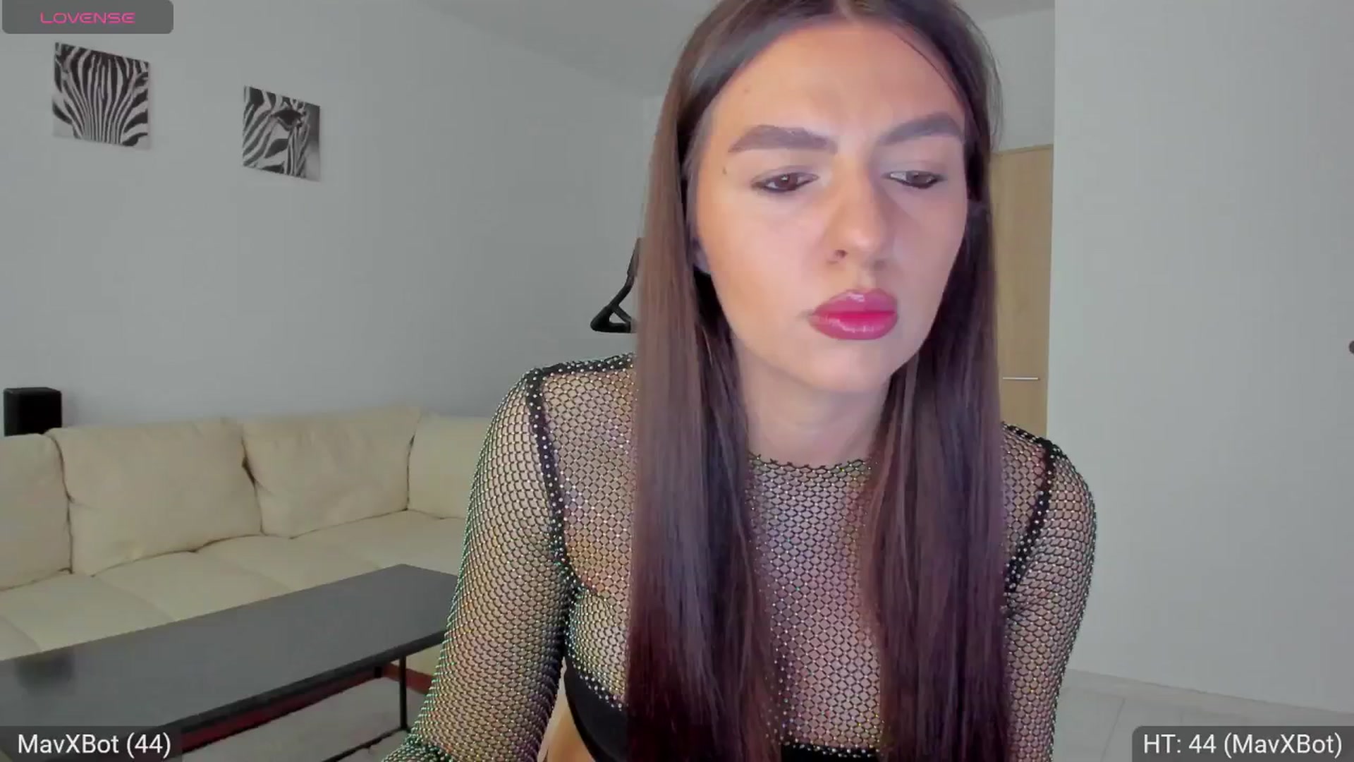 Gallery image thumbnail from AvaMoonlight's myfreecams stream on, 04/16/2024, 15:46 image 10 of 20