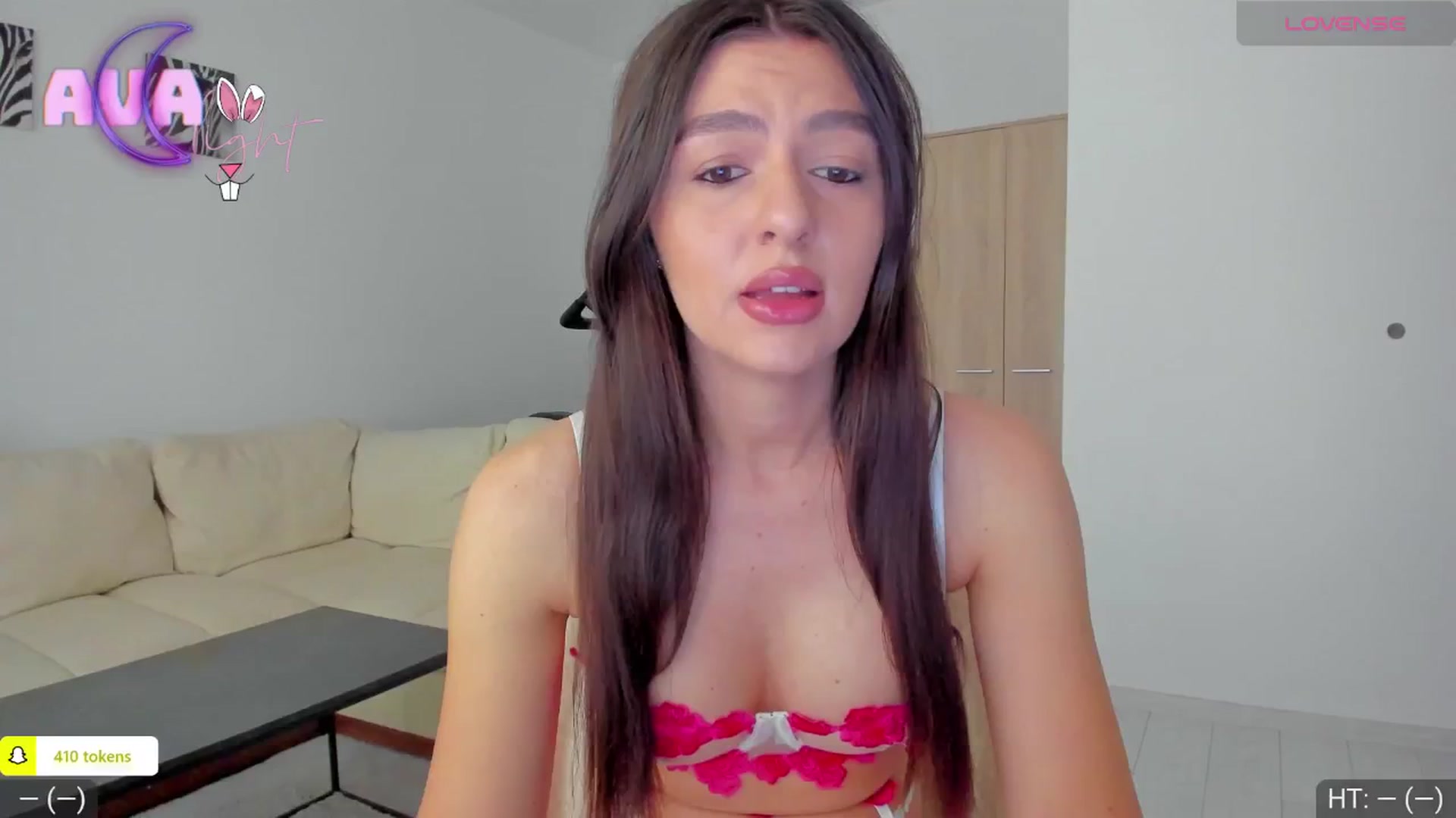 Gallery image thumbnail from AvaMoonlight's myfreecams stream on, 04/26/2024, 16:12 image 2 of 20
